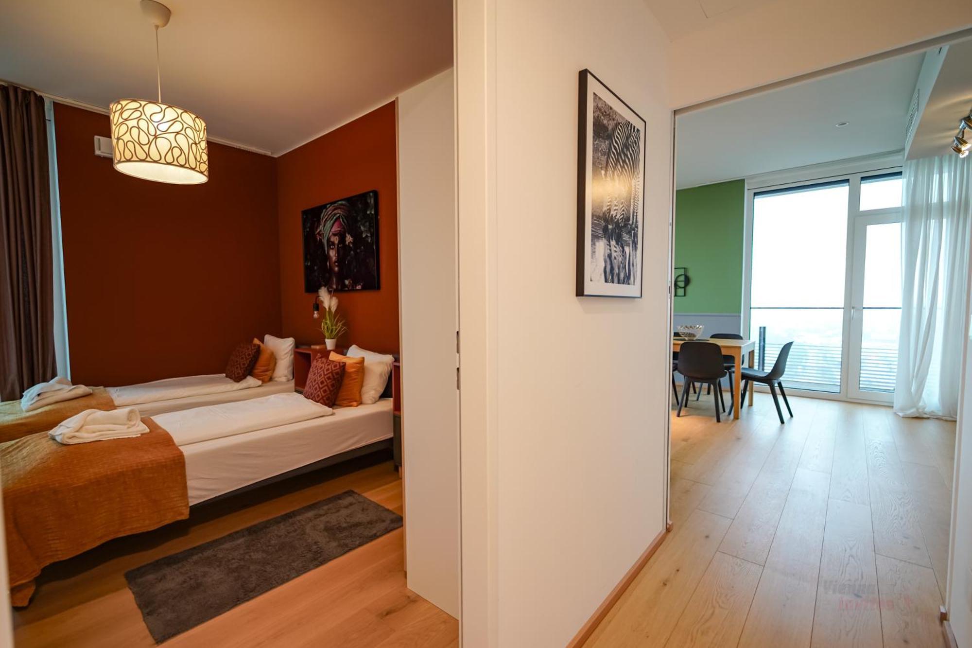 Apartment Triiiple 7heaven - Amazing View On Floor With Rooftop Pool Vienna