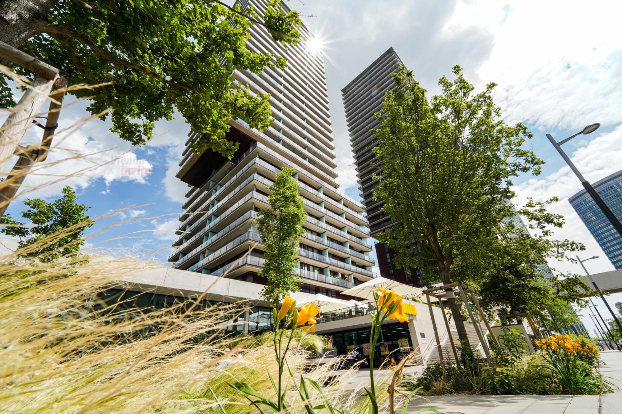 Triiiple 7heaven - Amazing View On Floor With Rooftop Pool Apartment *
