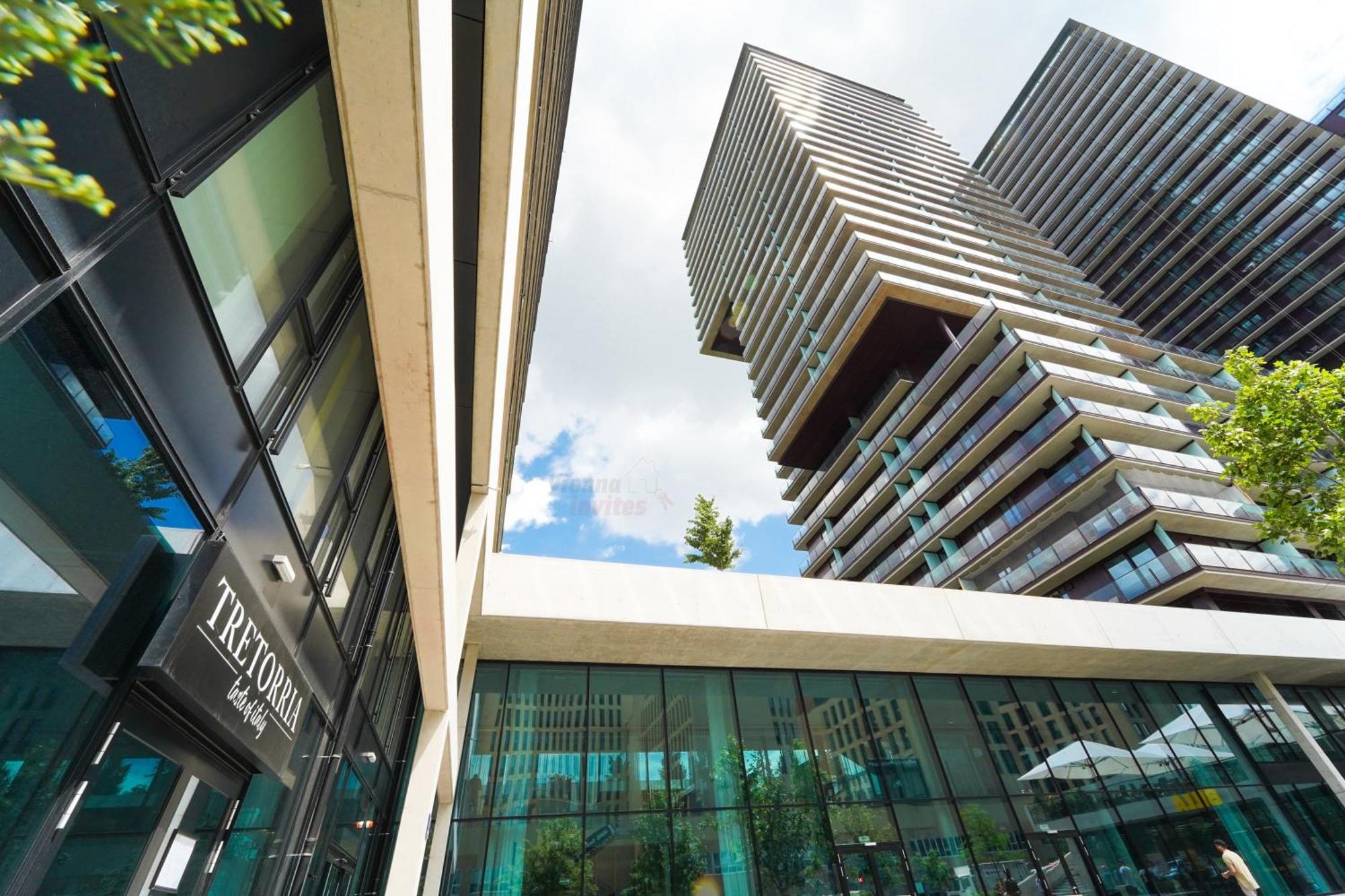Triiiple 7heaven - Amazing View On Floor With Rooftop Pool Apartment *
