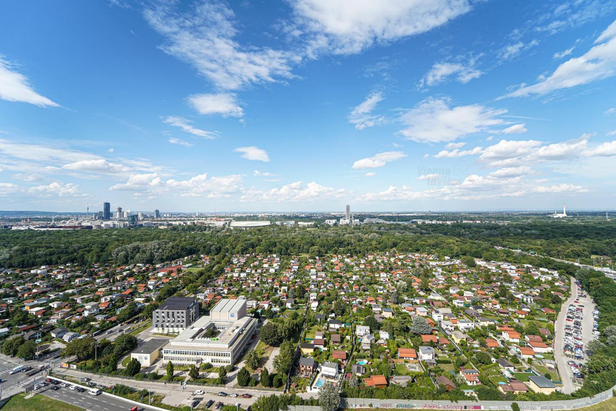 Triiiple 7heaven - Amazing View On Floor With Rooftop Pool Apartment *