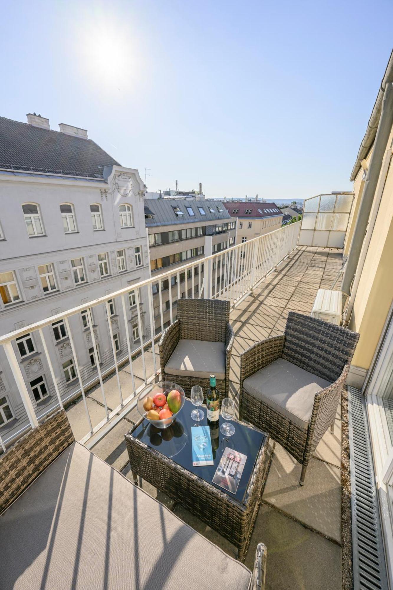 Rooftop Balcony Dream Margareten Appartamento