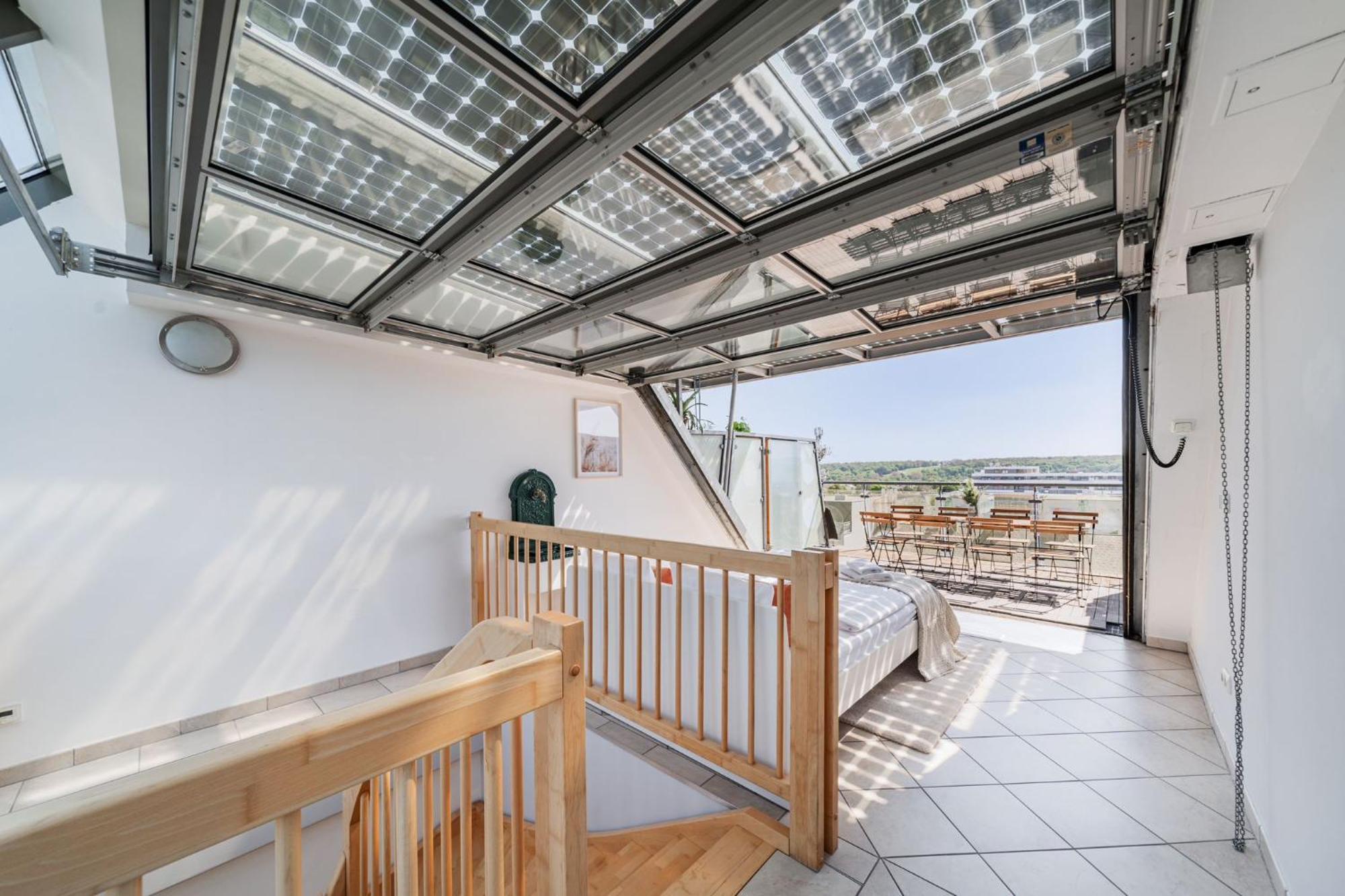 Next To Schoenbrunn - Free Parking !!! Viena