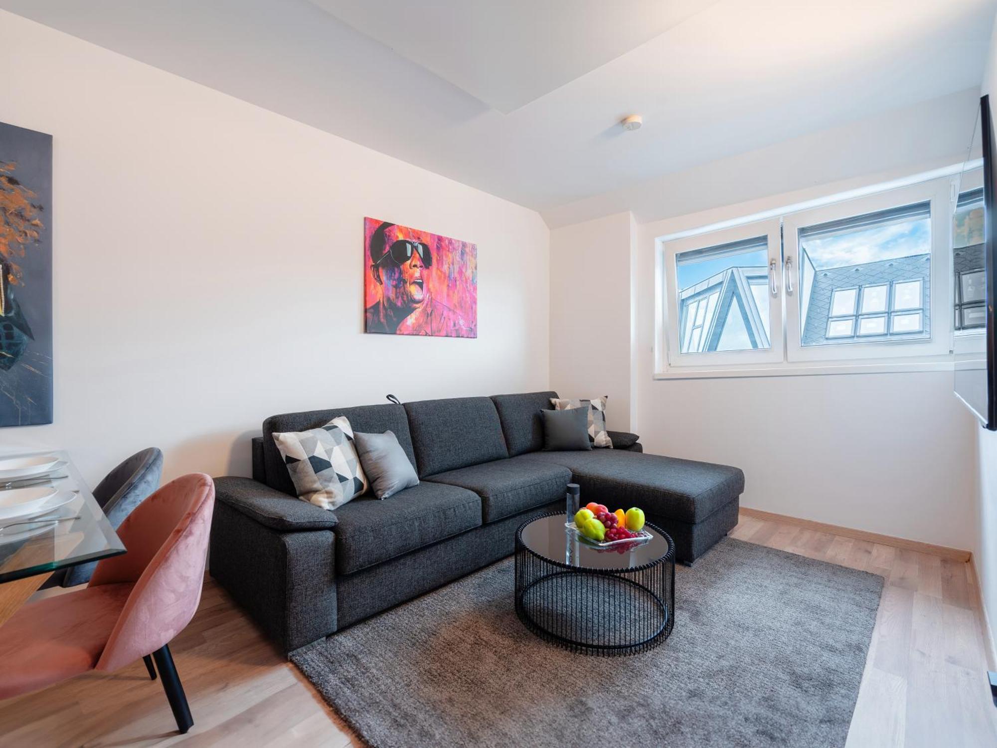 Apartment Sky9 Stadthalle *