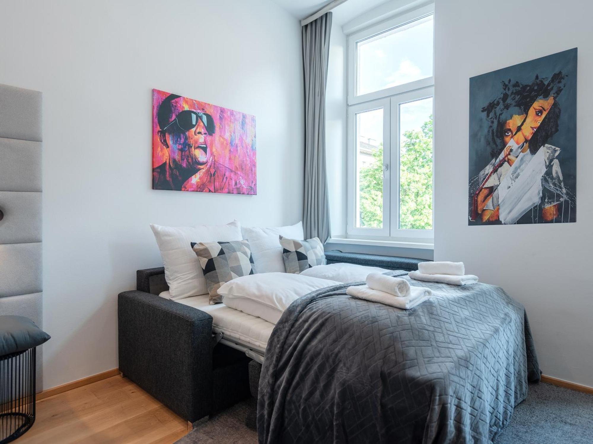 Sky9 Stadthalle Apartment