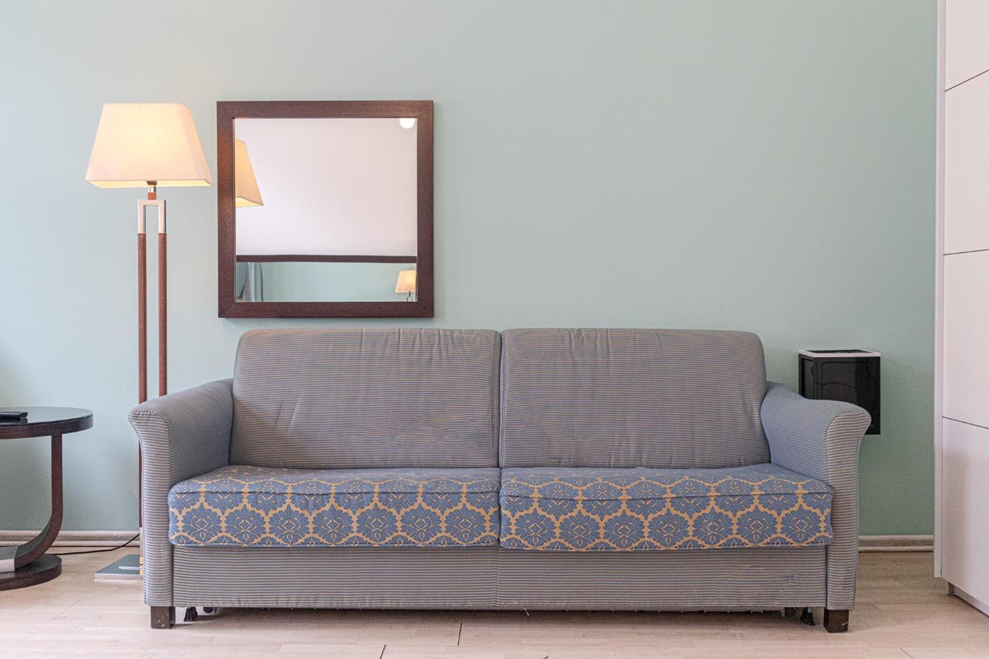 Apartment Inviting 2br Shared - Centrally Located *