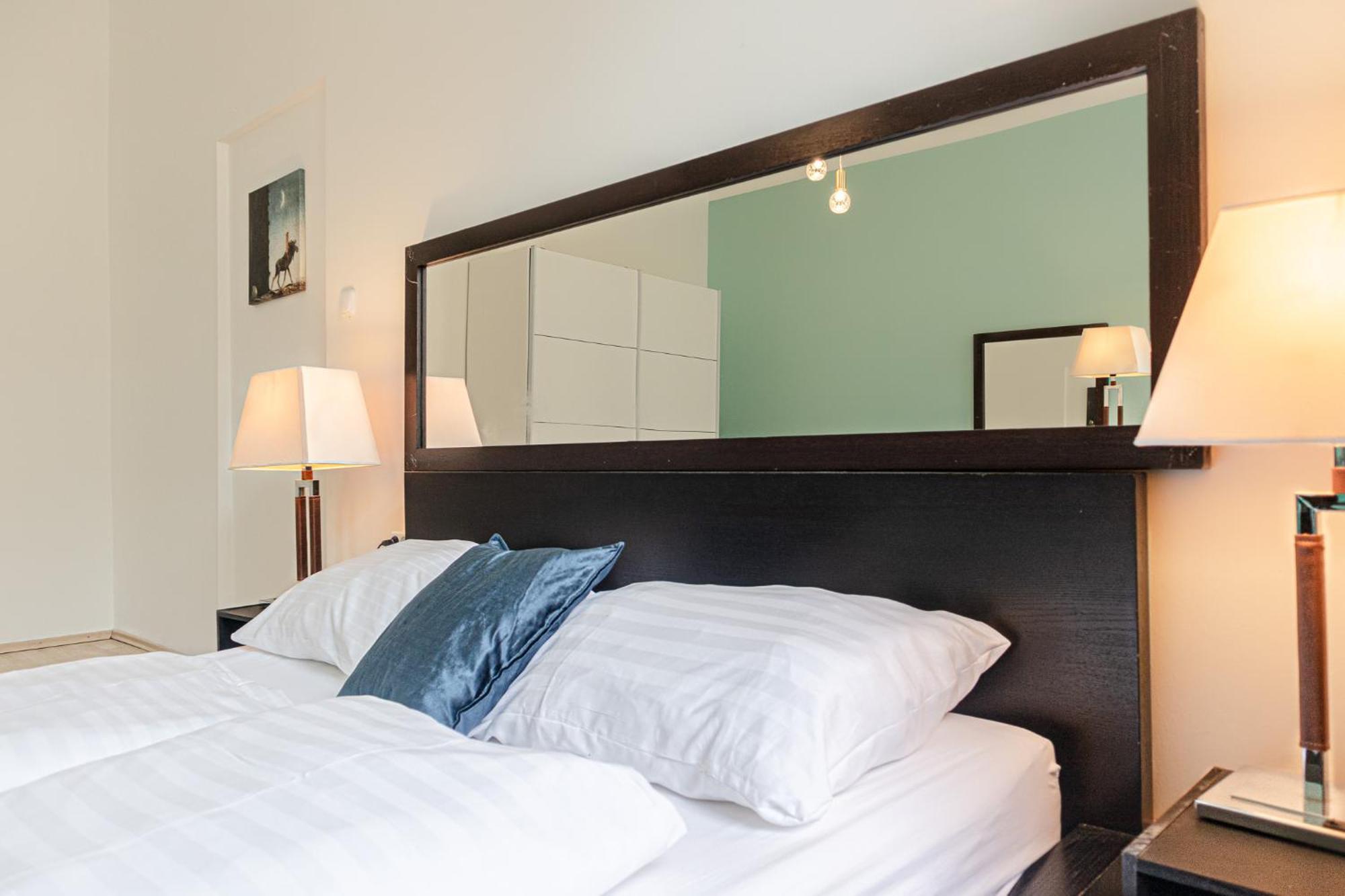 Inviting 2br Shared - Centrally Located *