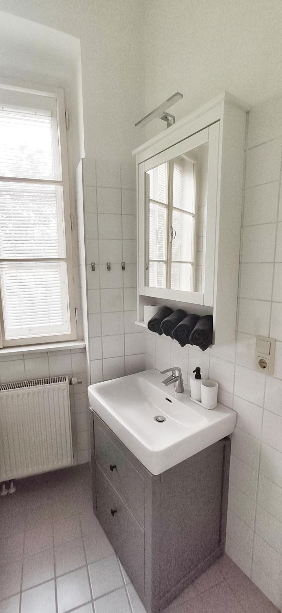 Helle Zweiraumwohnung In Wohngebiet *