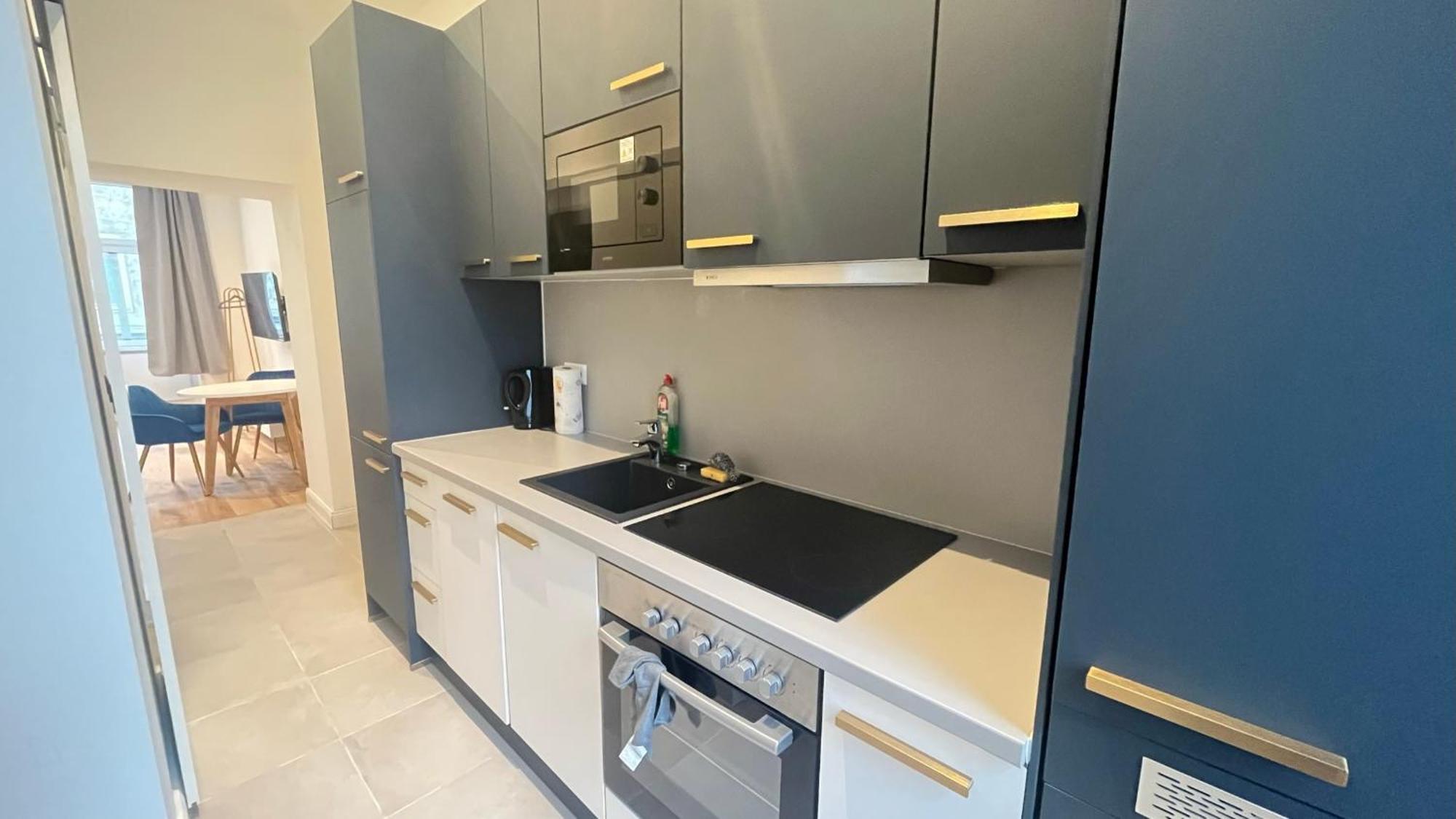 K&k Near Hauptbahnhof - Kingsize Bed Viena