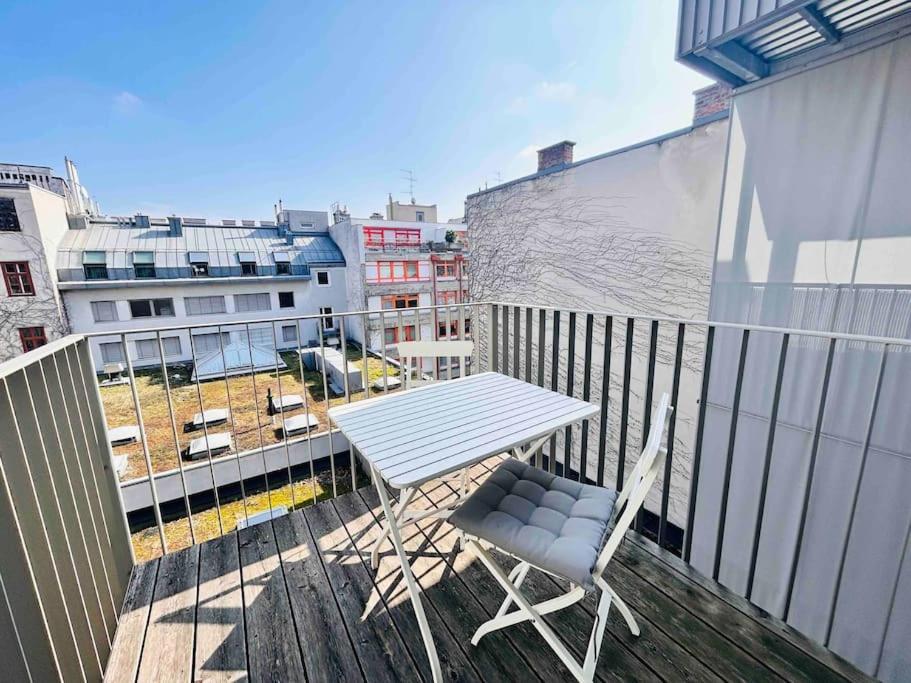 Designer Flat To Feel Good In * Vienna
