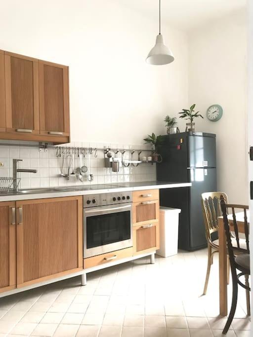 Wiener Altbauwohnung Apartment Vienna