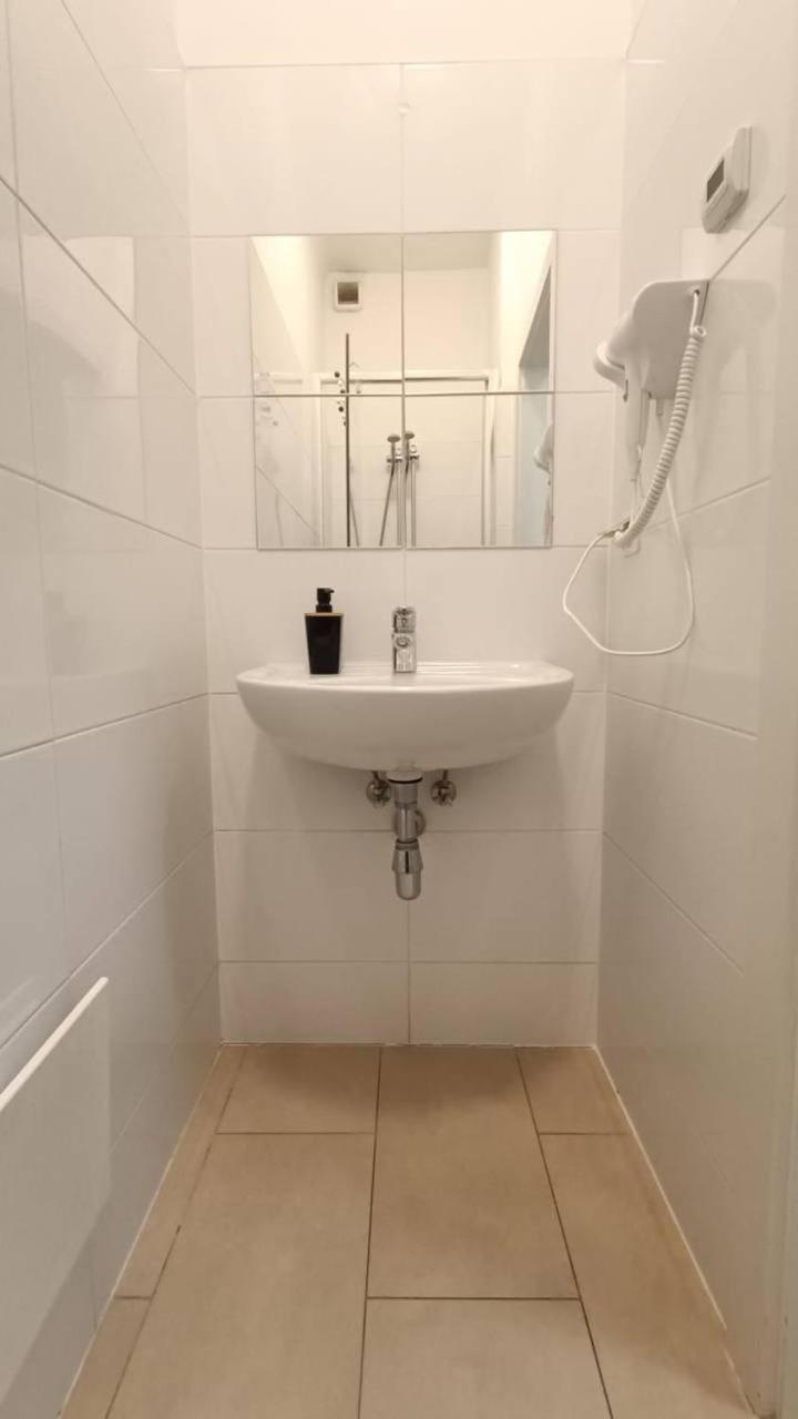 Deluxe Studio In Josefstaedter Strasse Area * Vienna