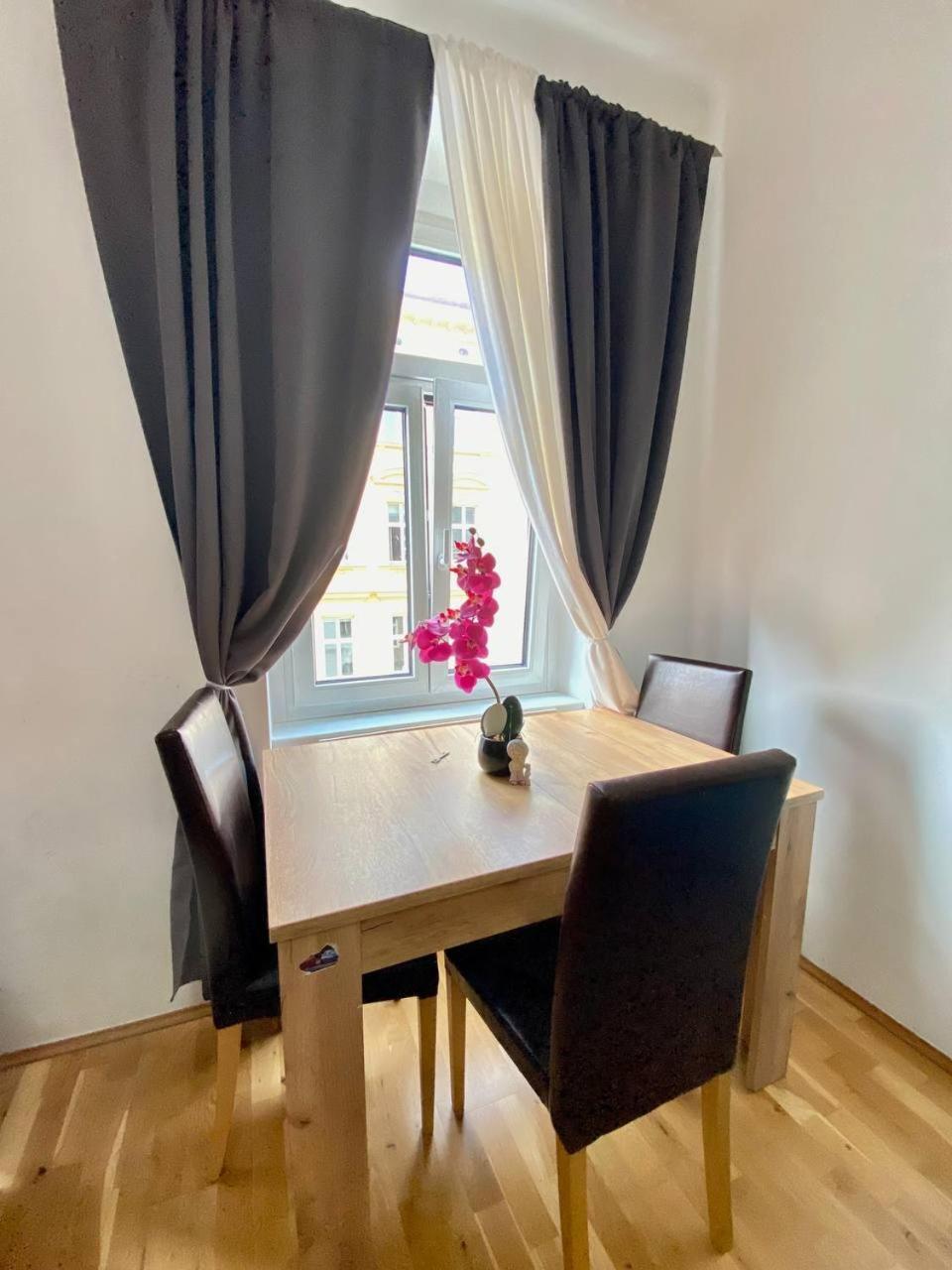 Apartment Deluxe Studio In Josefstaedter Strasse Area *