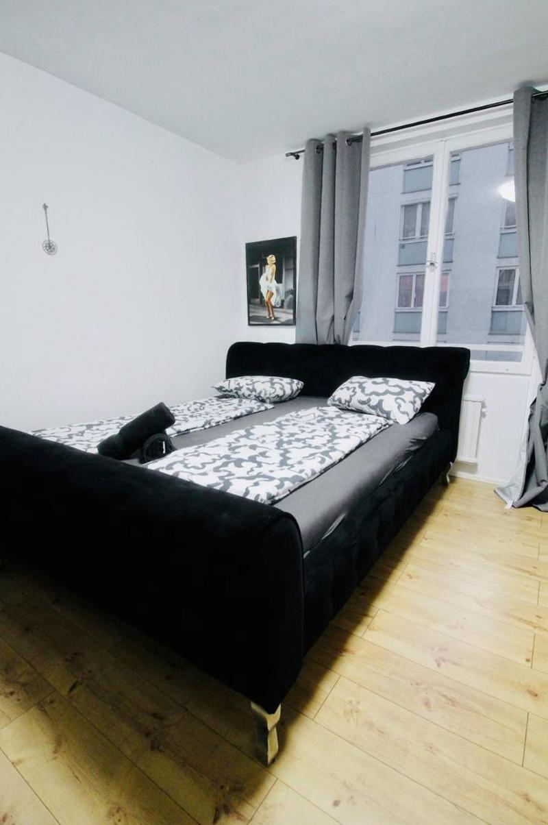 Apartment Modern In Millennium Area