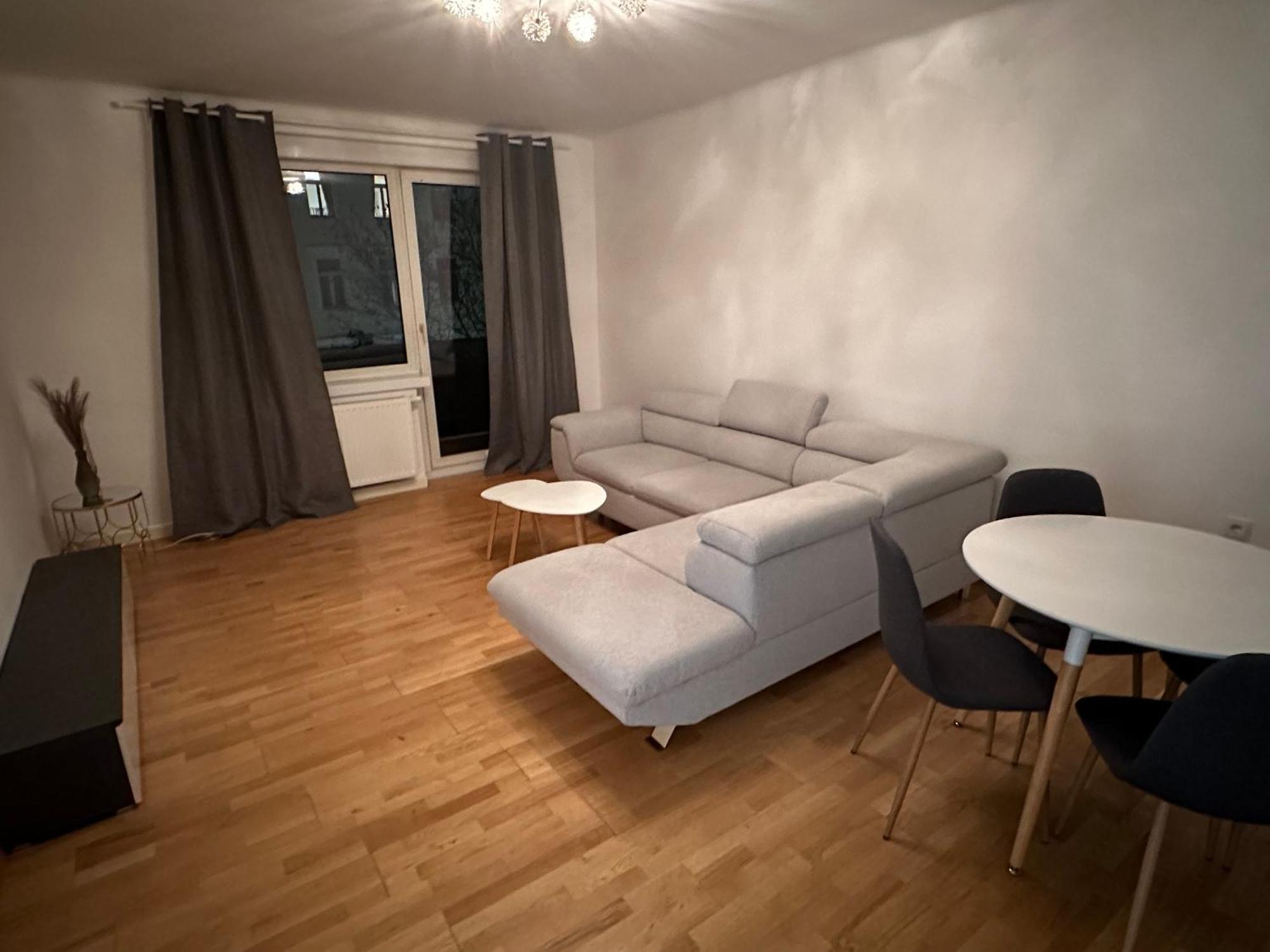 Apartamento Schoene Mit Balkon Viena
