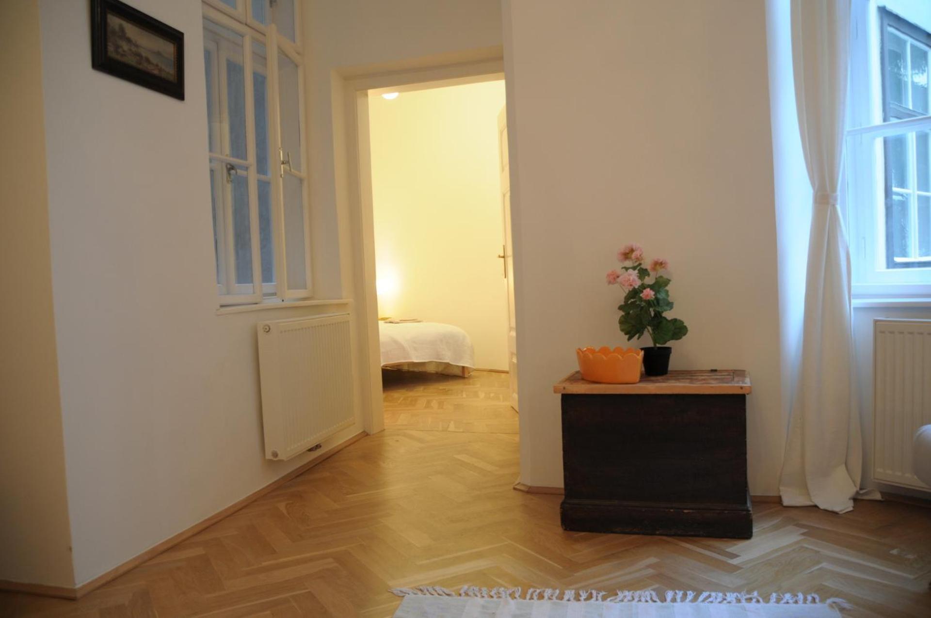 Apartment Lovely Renovated 11 - Easy Self Check In *