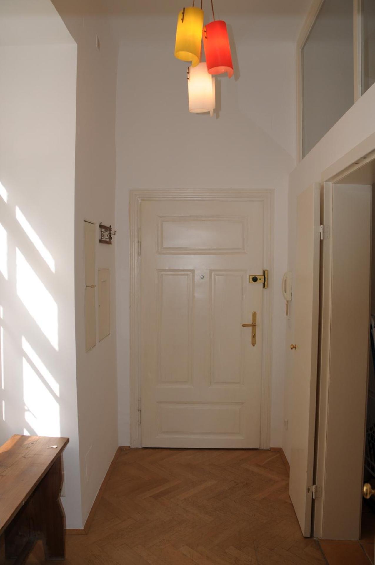 Beautiful Flat Top-17 * Wien