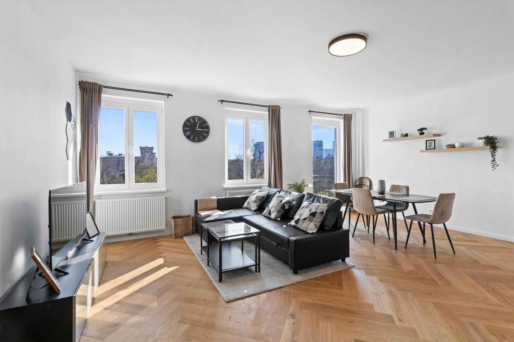 Feelhome-balkon-zentrum-6 Gaeste-wifi-smart Tv *