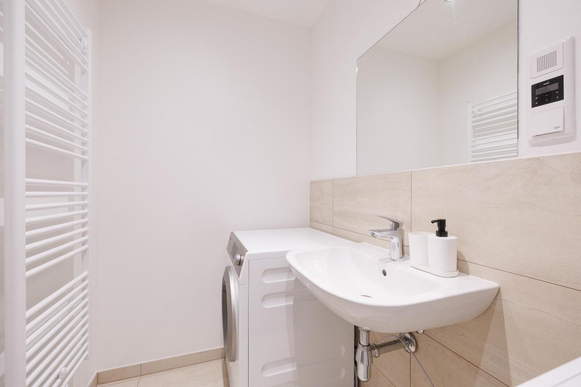 Symphony 40 - Modern Loft With Terrace And Grill In Location Apartment