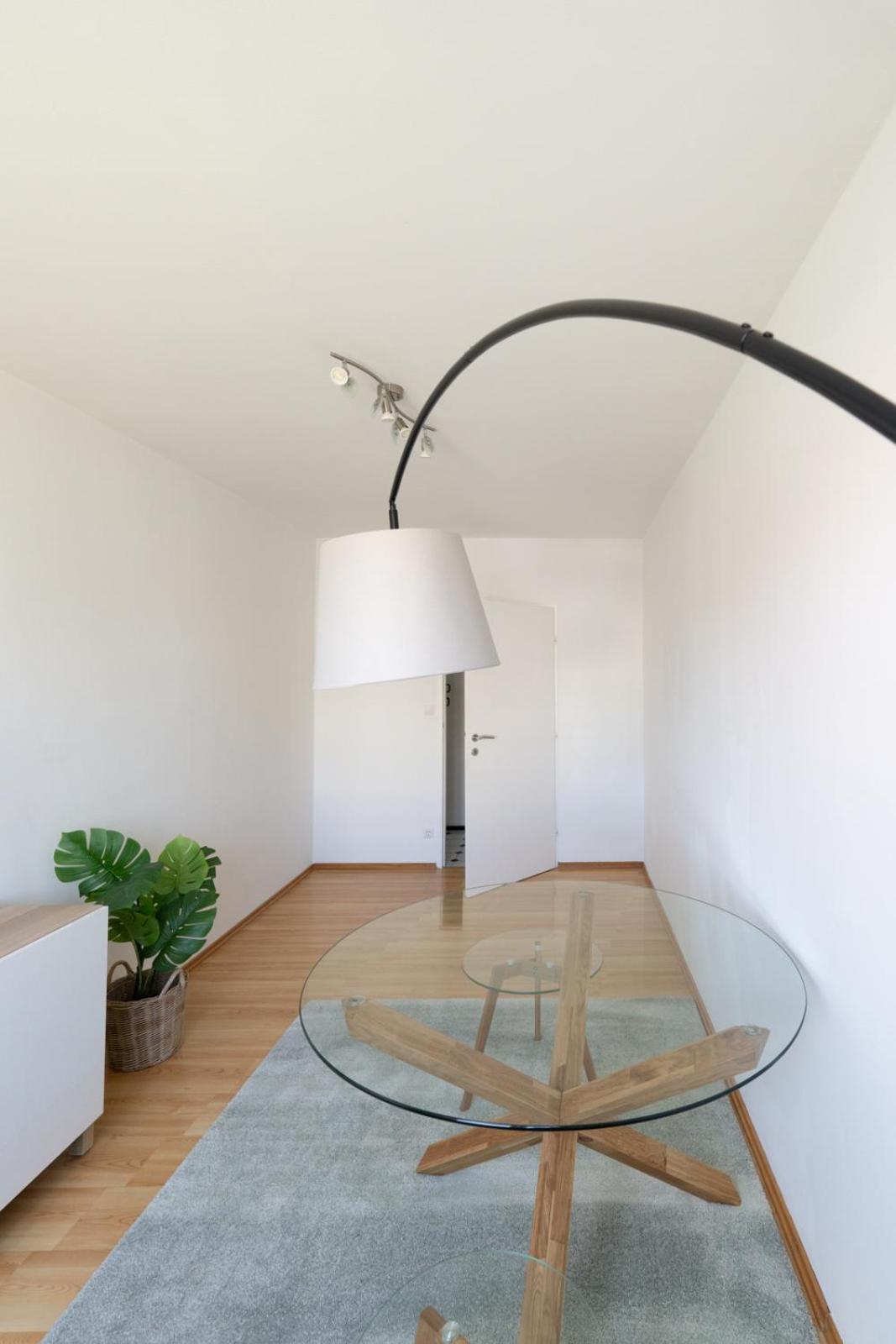 Apartment Two Bedrooms - 85 Squaremeters - 4 Min To U6 Dresdner Str Wien