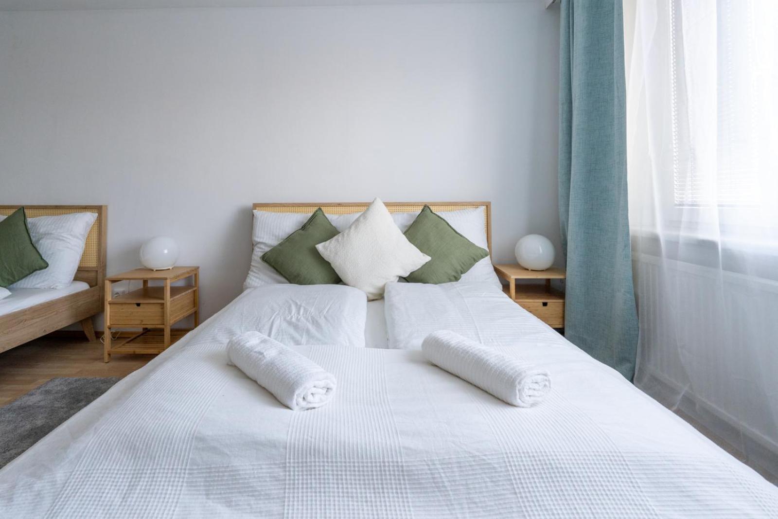 Apartment Two Bedrooms - 85 Squaremeters - 4 Min To U6 Dresdner Str Wien