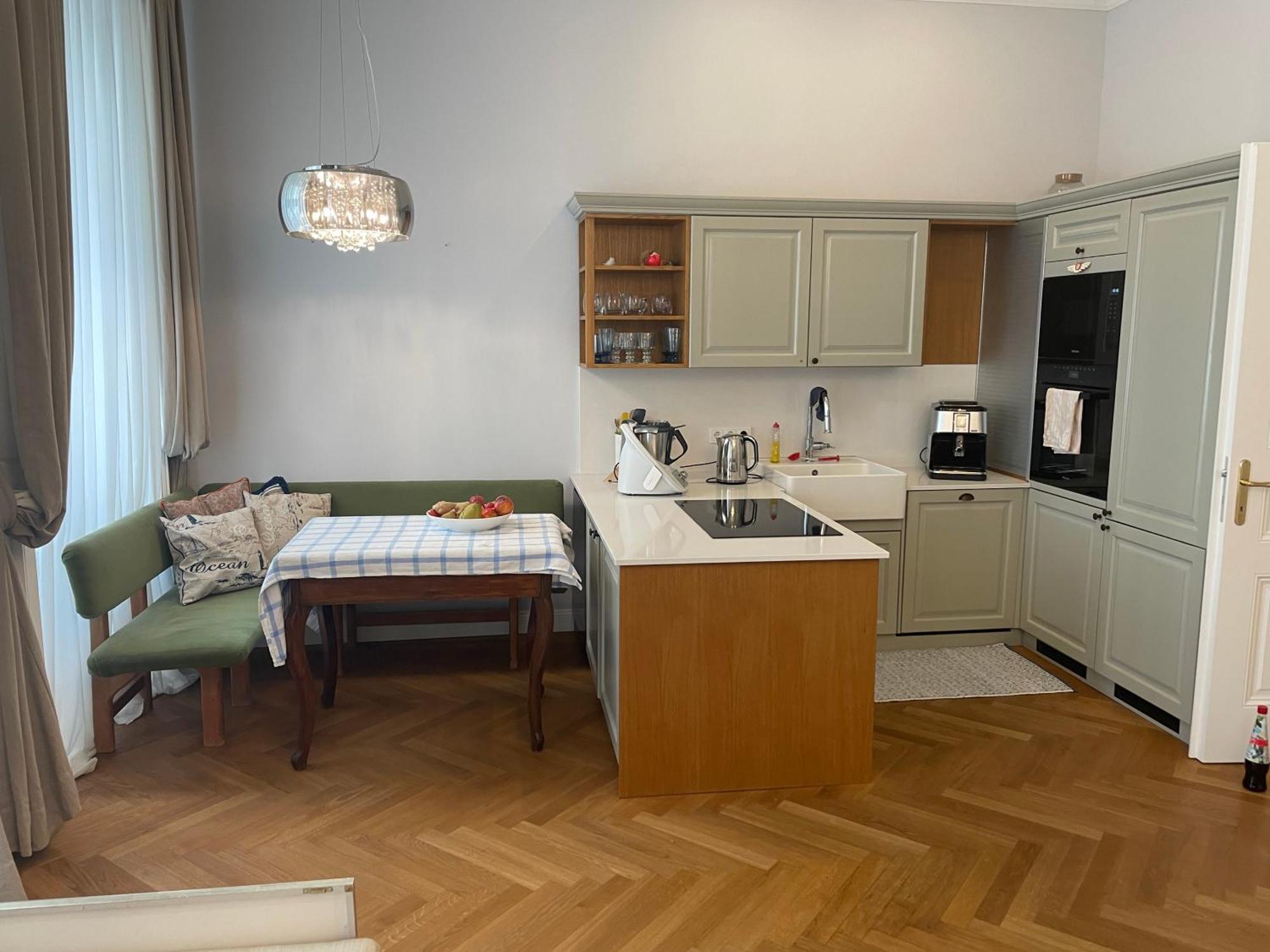 Repraesentative In Bester Lage Apartment