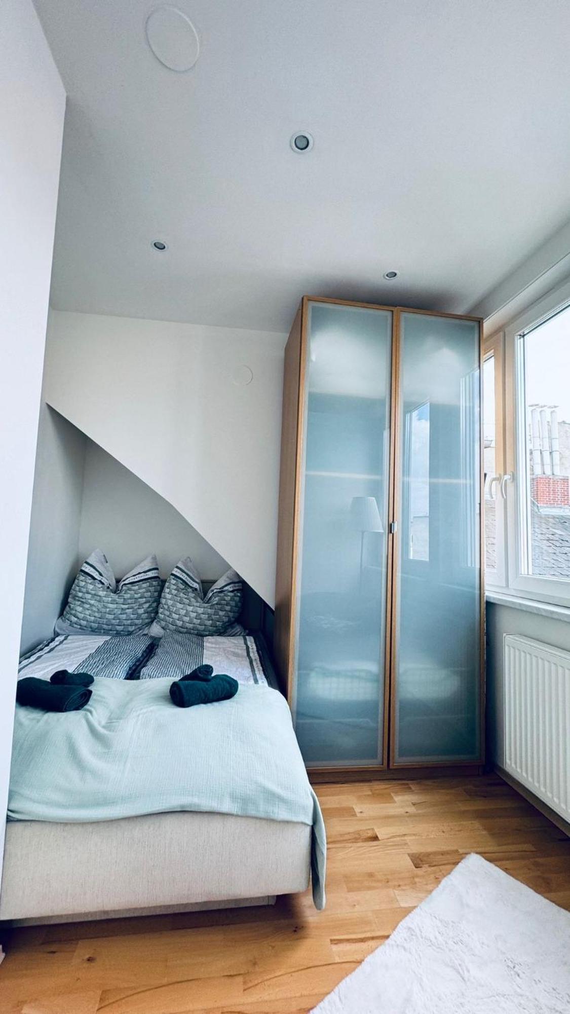 Apartment Market *
