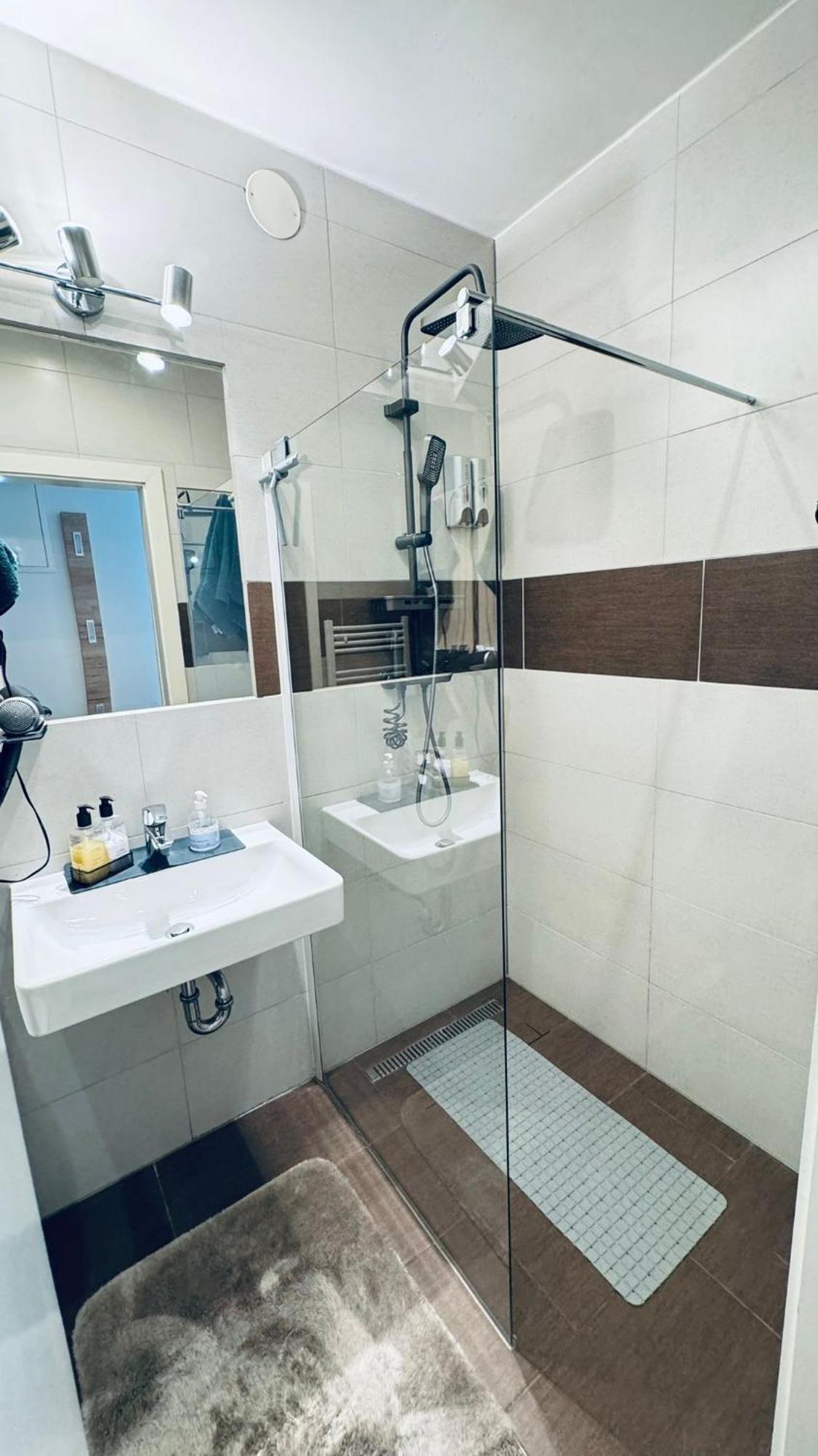 Apartamento Market *