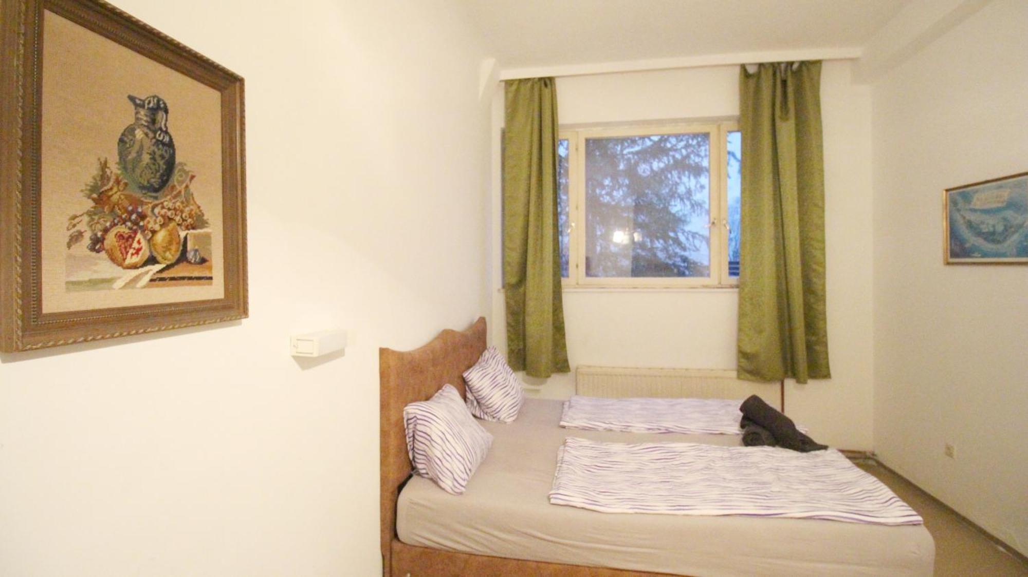 Aparthotel Triple In Hutteldorfer Strasse Area