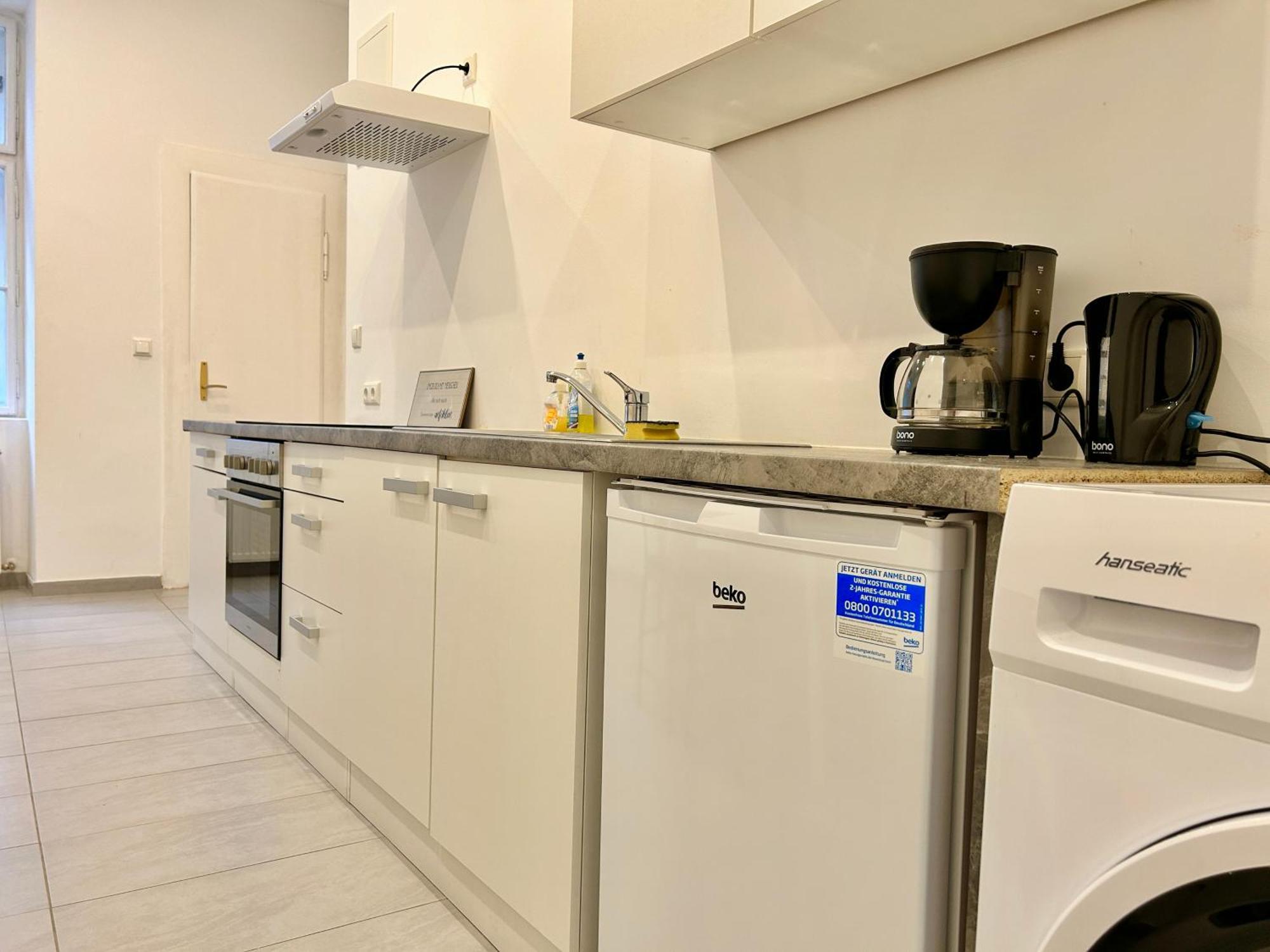 Apartment Sunny With Free Parking - 15 Min To Center