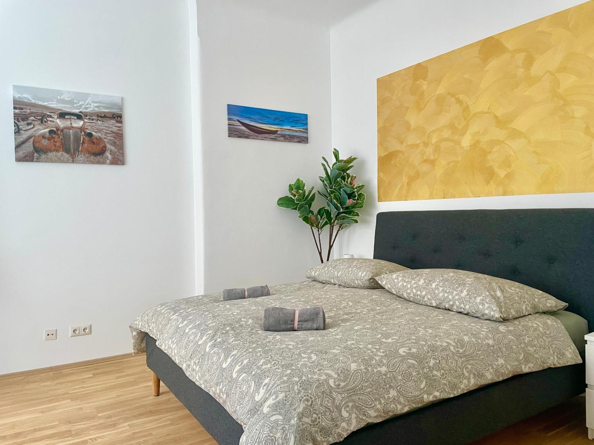 Sunny With Free Parking - 15 Min To Center Apartamento Viena
