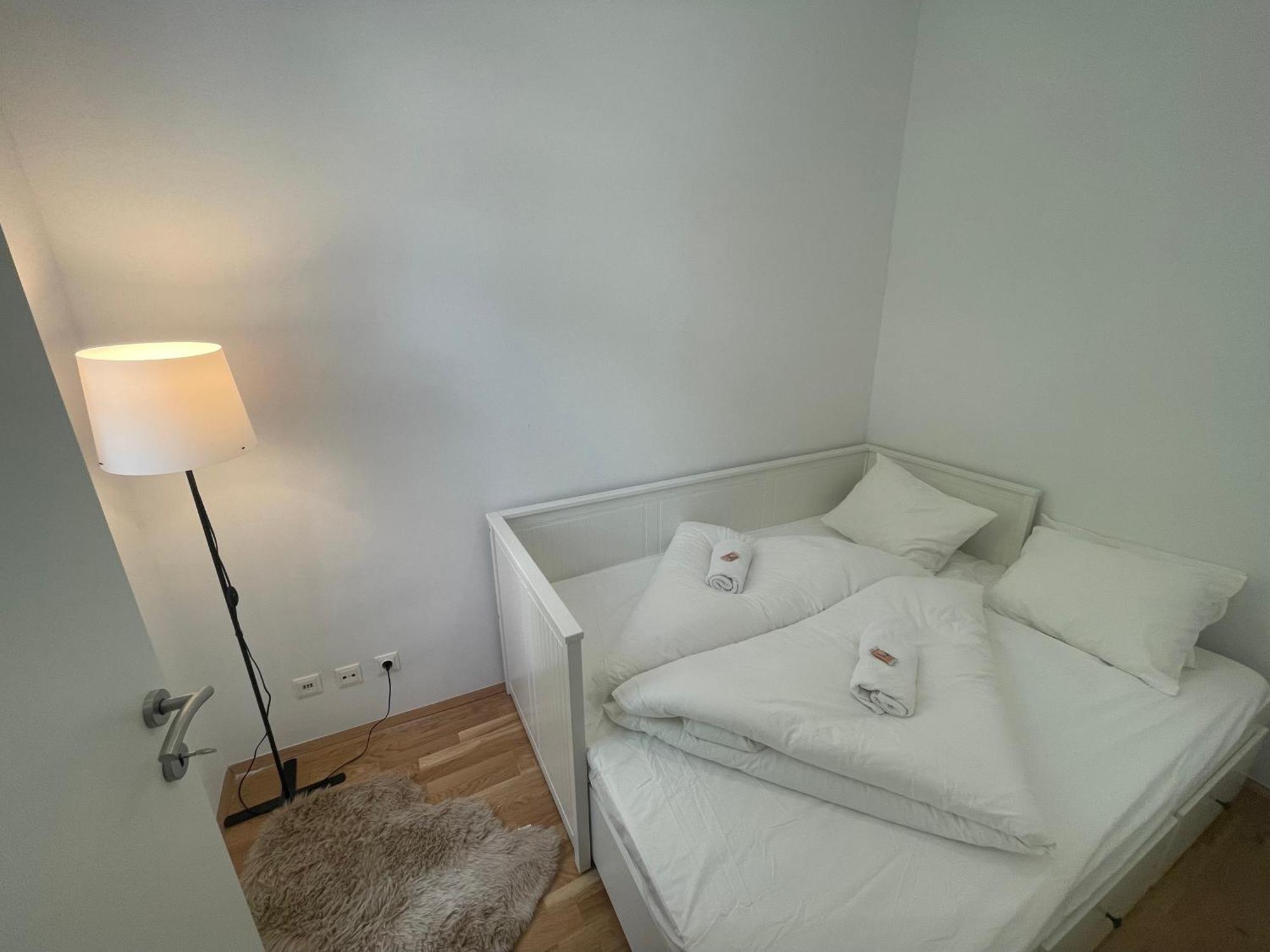 Apartment New With Balcony 11 Vienna