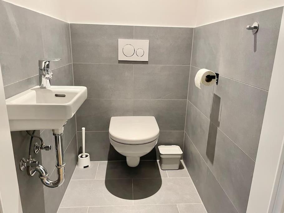 Modern Rooftop With Free Parking Apartment Vienna