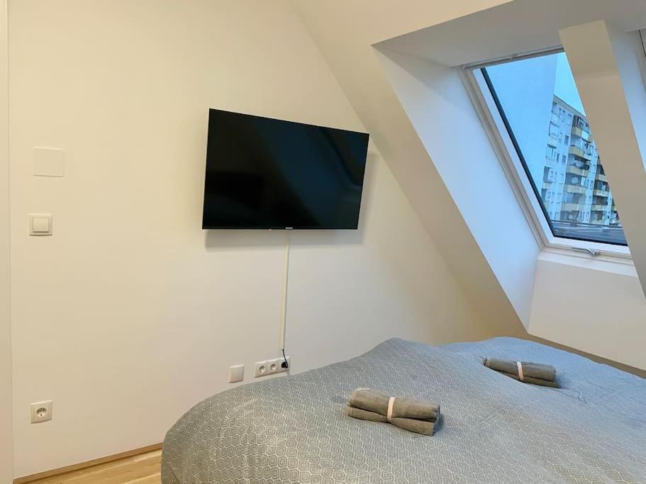 Modern Rooftop With Free Parking Apartamento
