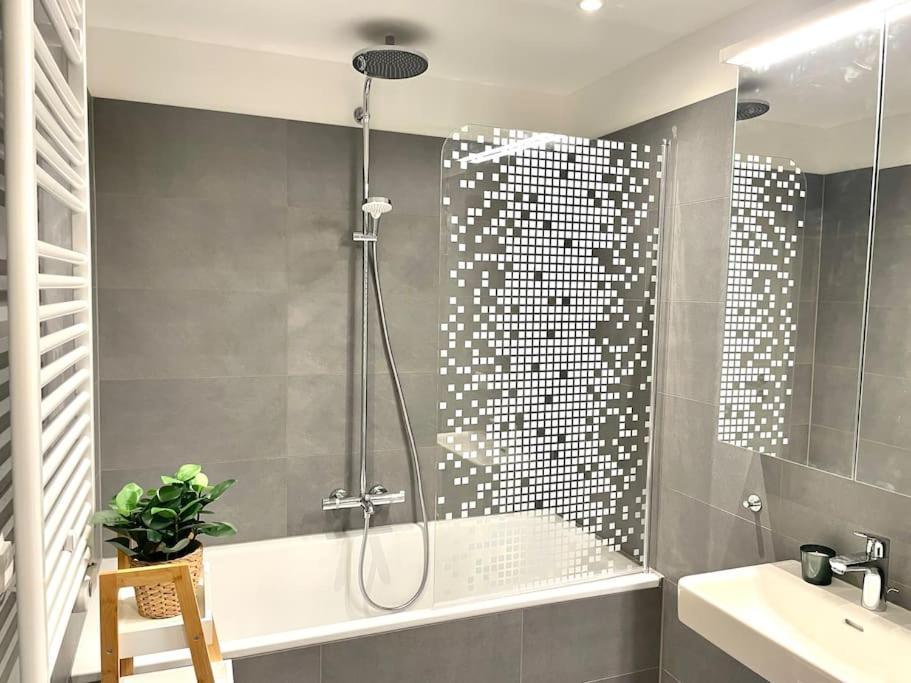 Modern Rooftop With Free Parking * Viena