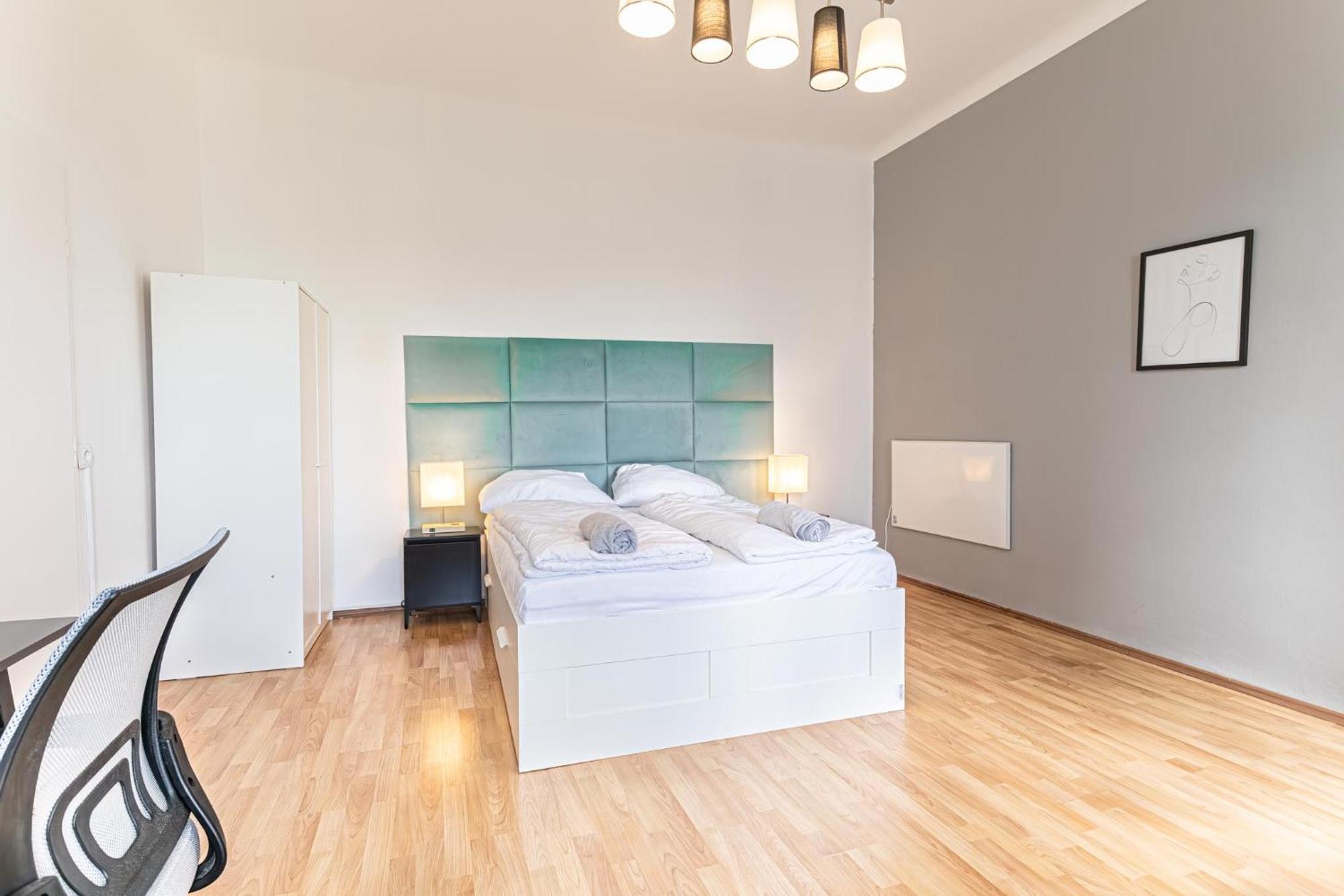 Lovely 1br U3 Proximity & Danube Canal, 3rd District * Vienna