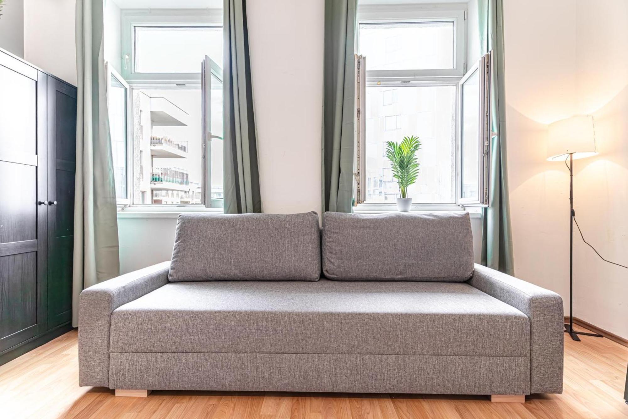 Lovely 1br U3 Proximity & Danube Canal, 3rd District Apartment *