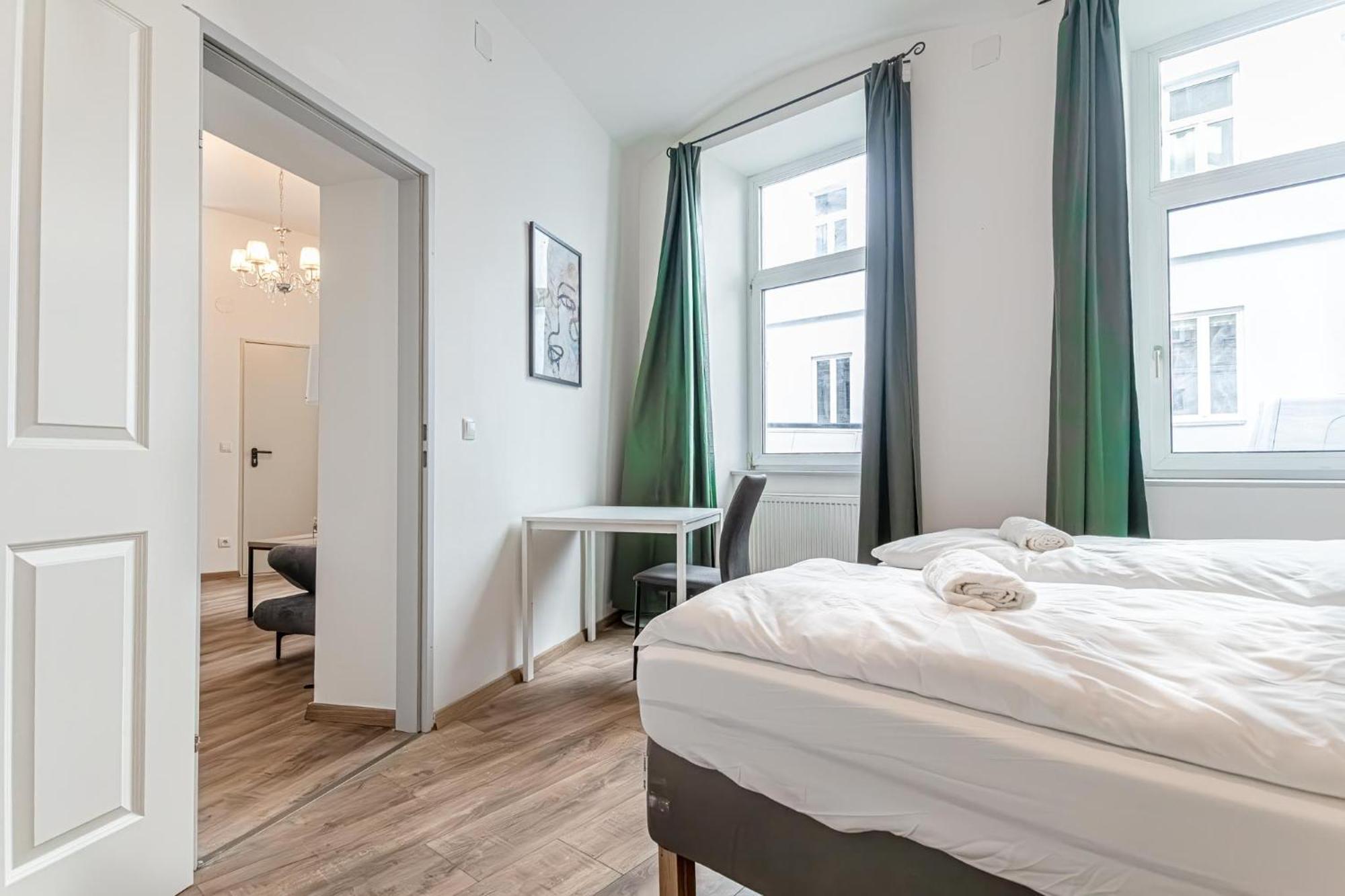 Westbahnhof Kingbed 1br With Ensuite Washer Vienna