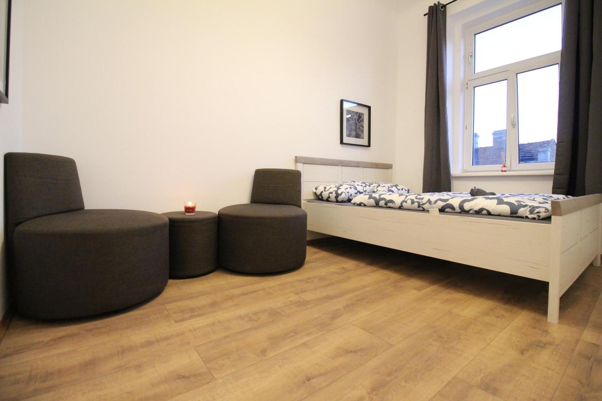 Apartment Spacious In Liesing Area Lv6 Vienna