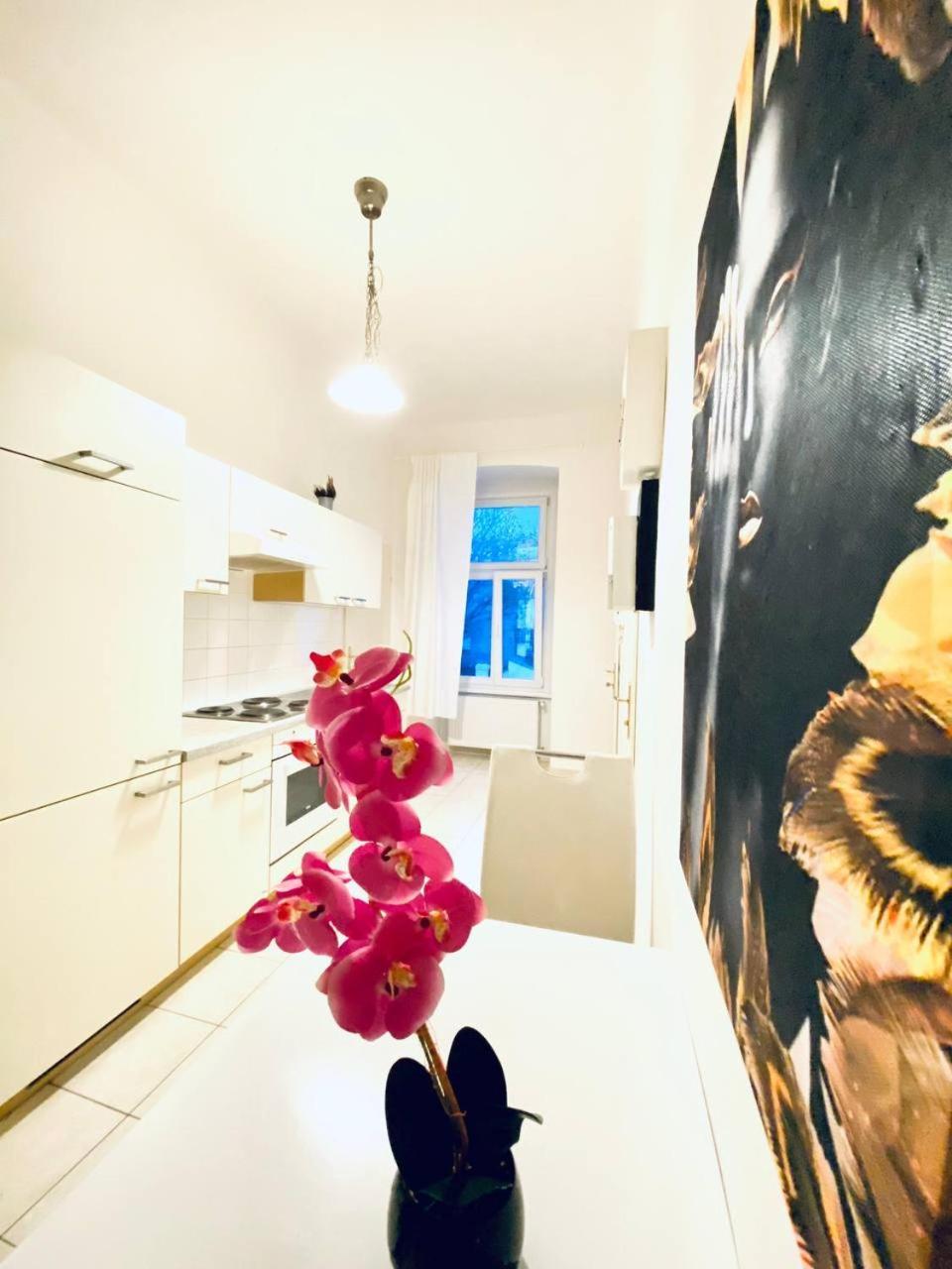Family Th8 8 Apartment