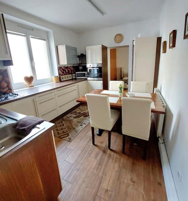 Modern 3 Bedroom Apartment