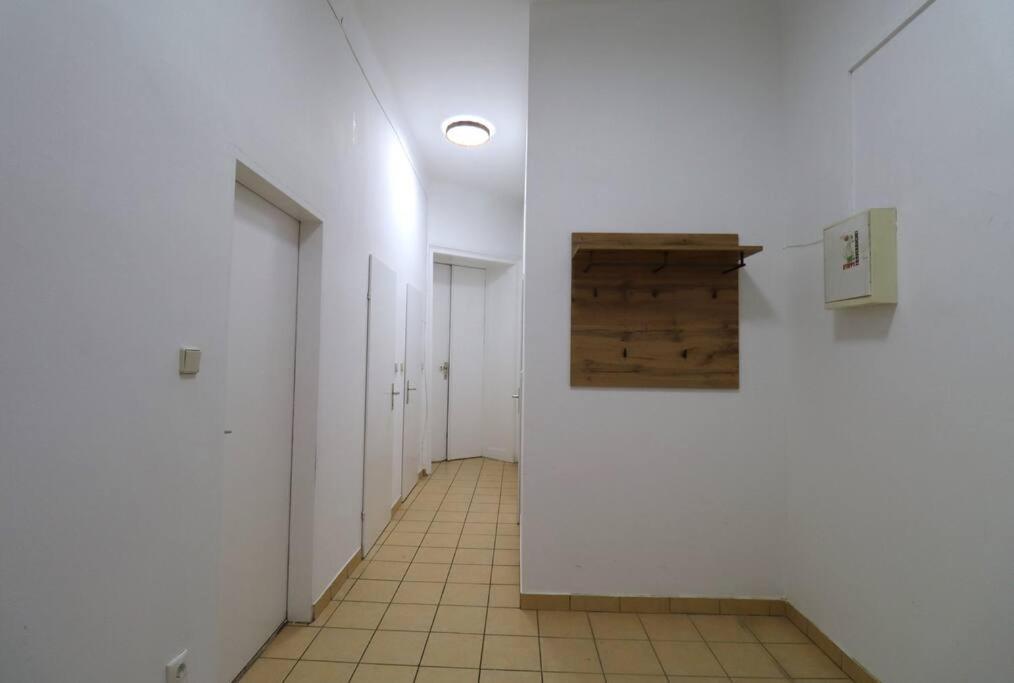 Default Tabor 57 * Vienna