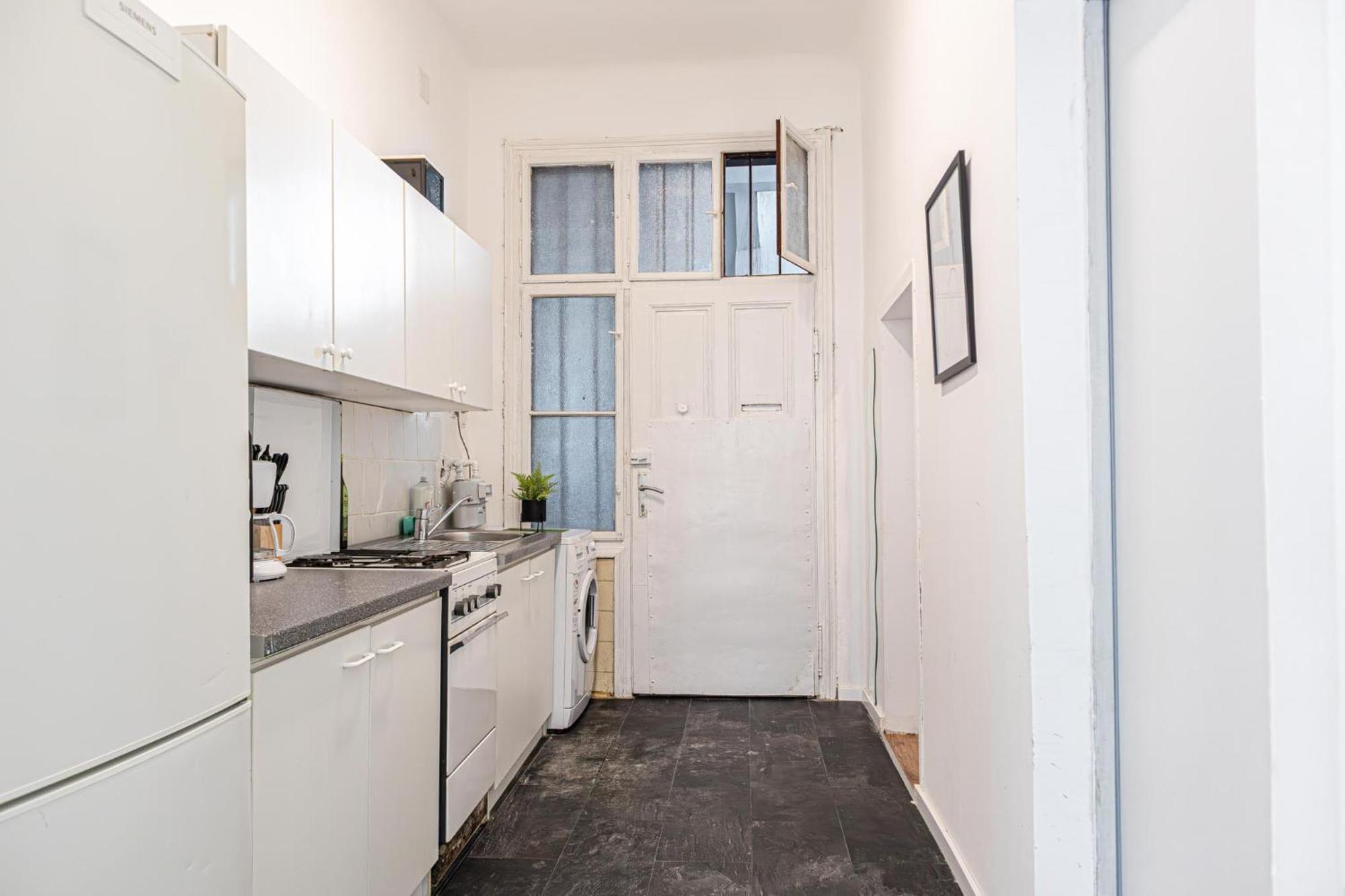 Apartment Past Meets Present - 1br Near Westbahnhof *
