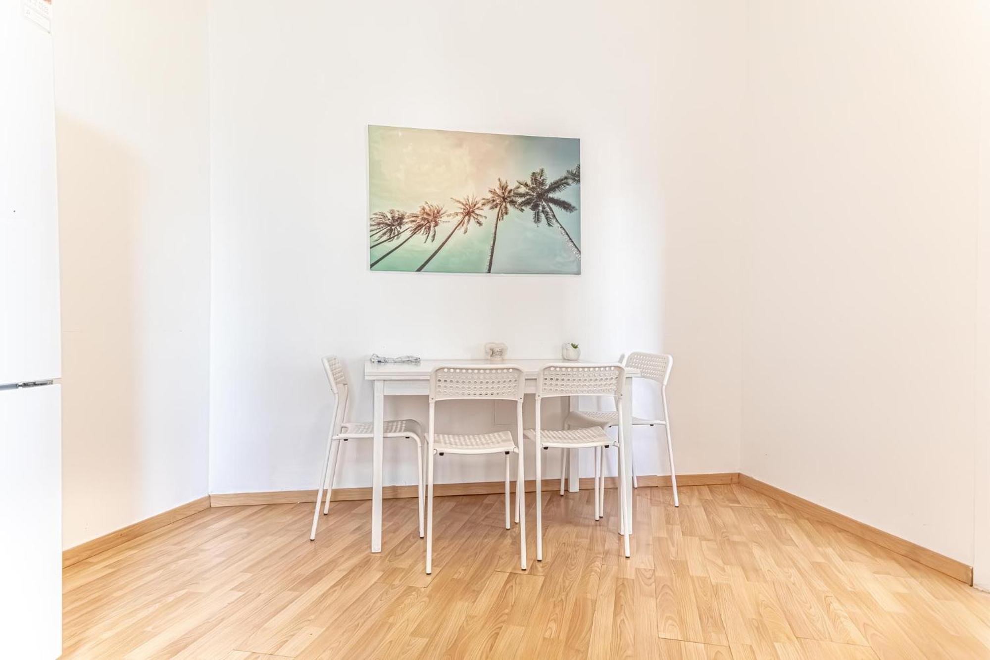 Lovely 1br U3 Proximity & Danube Canal, 3rd District Vienna