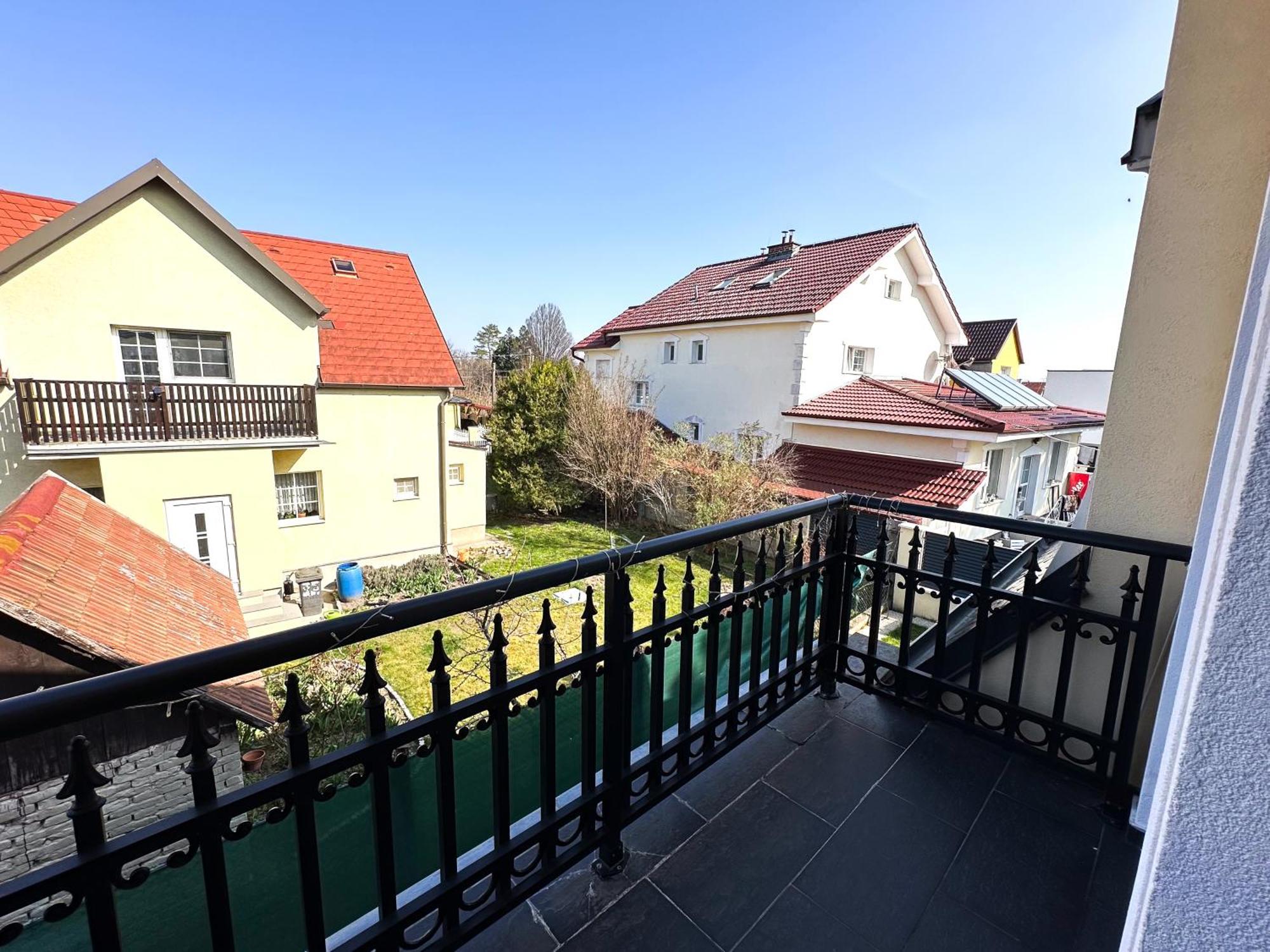Luxurious In A Quiet Area In Villa Vienna