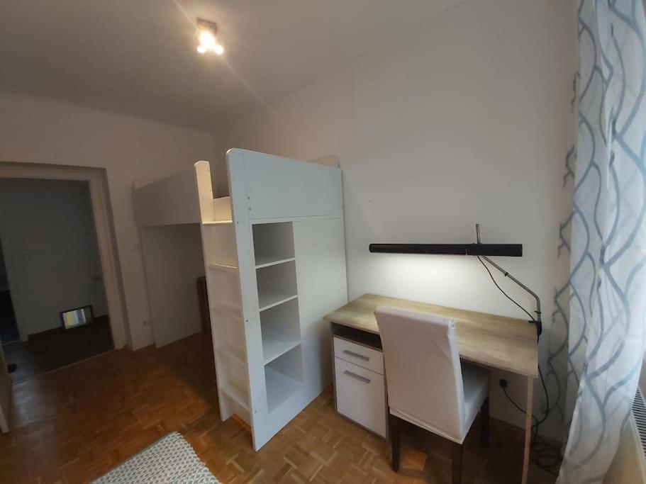 Apartment Modern 3 Bedroom Vienna