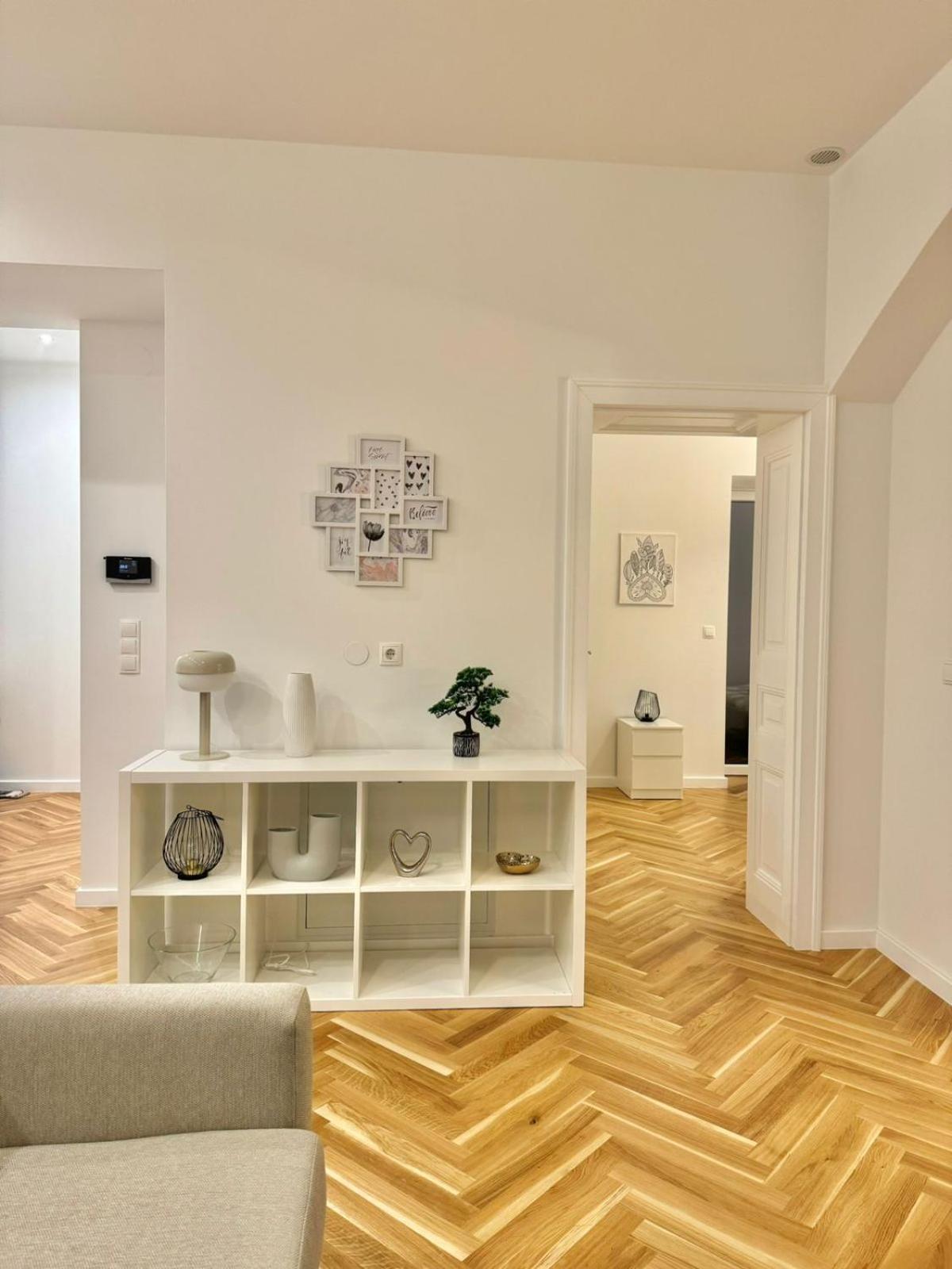 Ar Living & Apartamento Viena