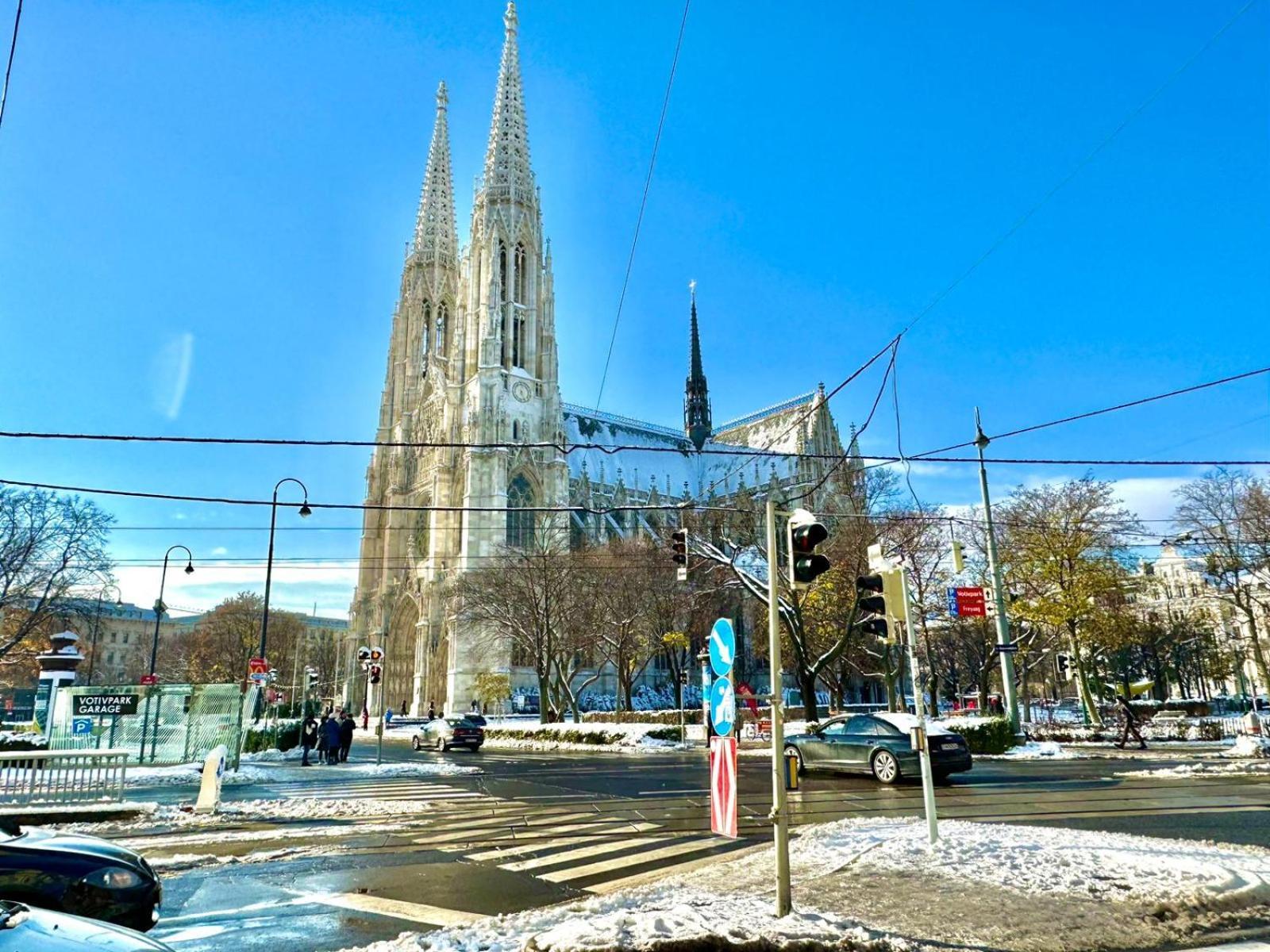 Ar Living & Viena