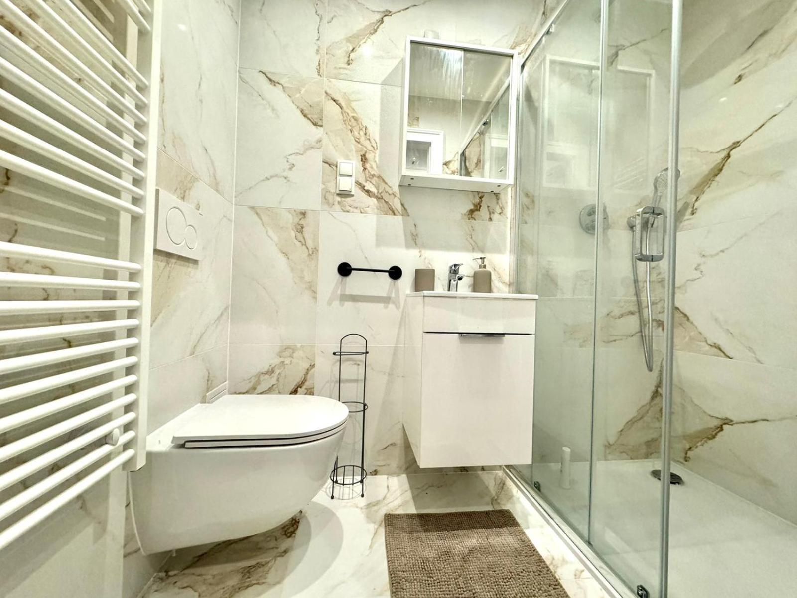 Ar Living & Apartamento *