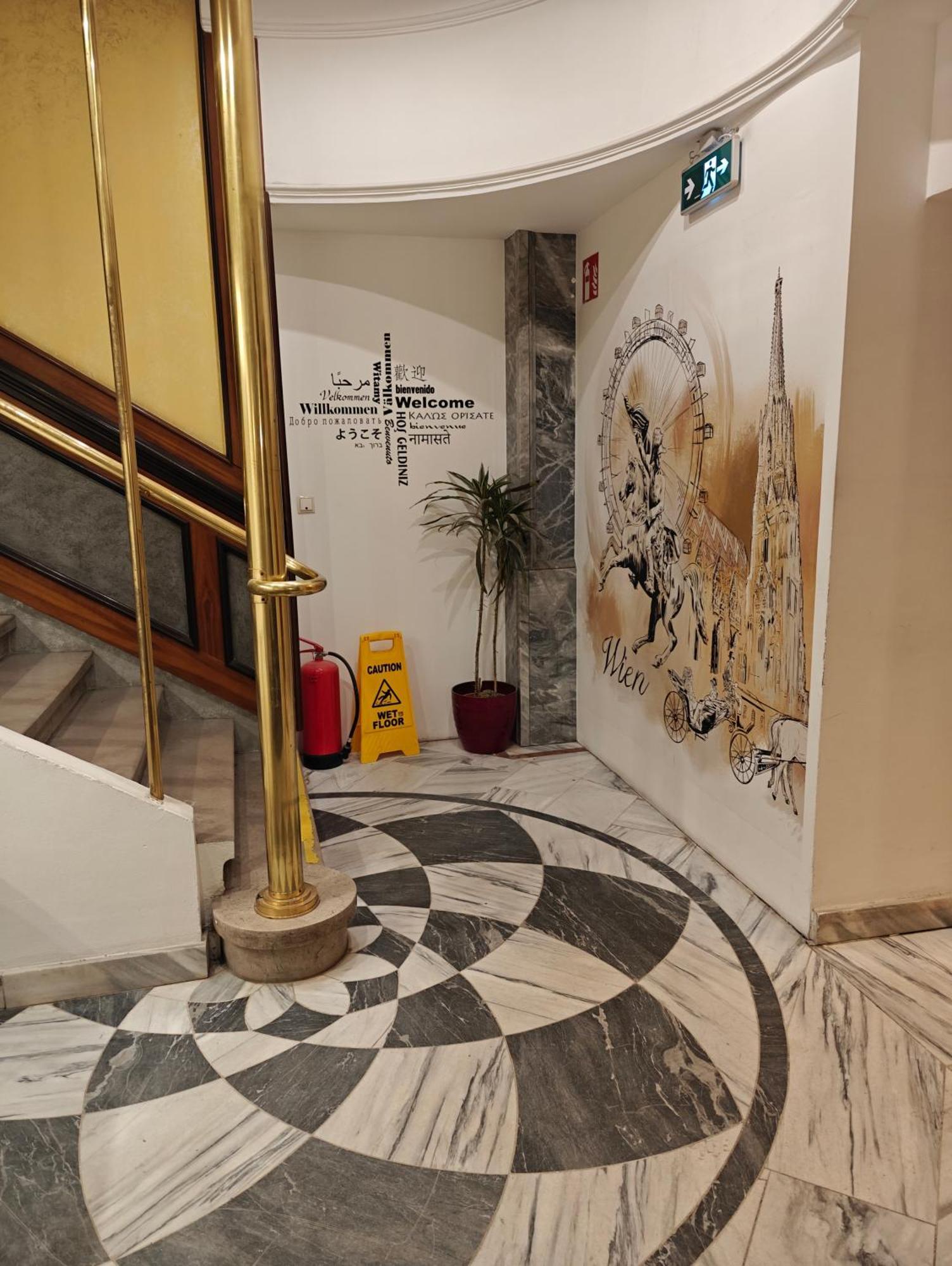 Mariahilf Citycenter Hotel 3*