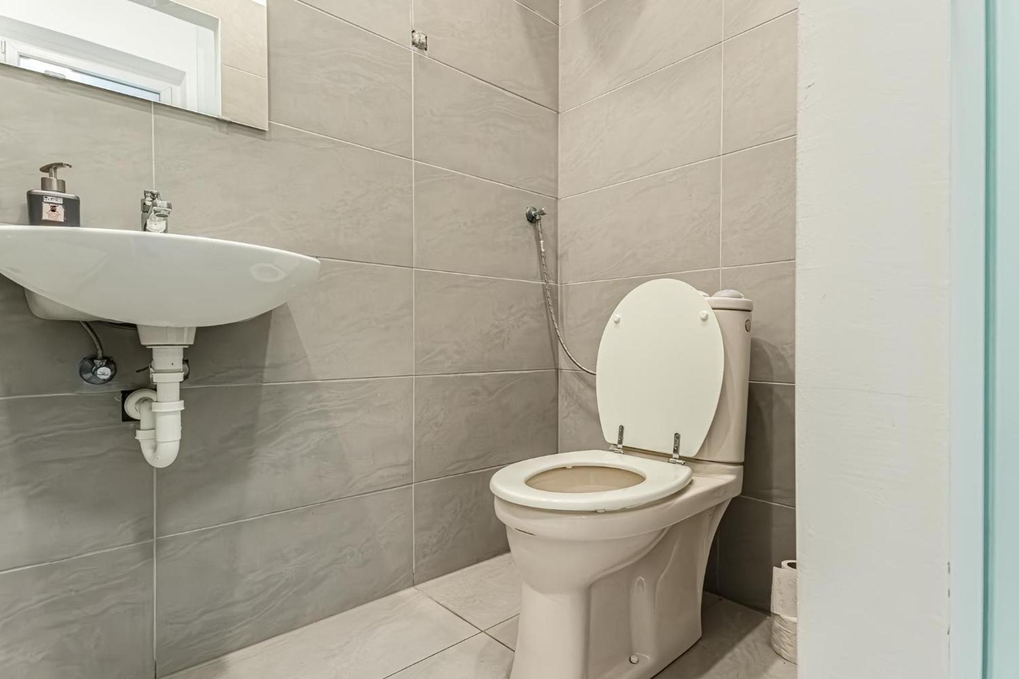 Gorgeous 1br Near Akh Hospital